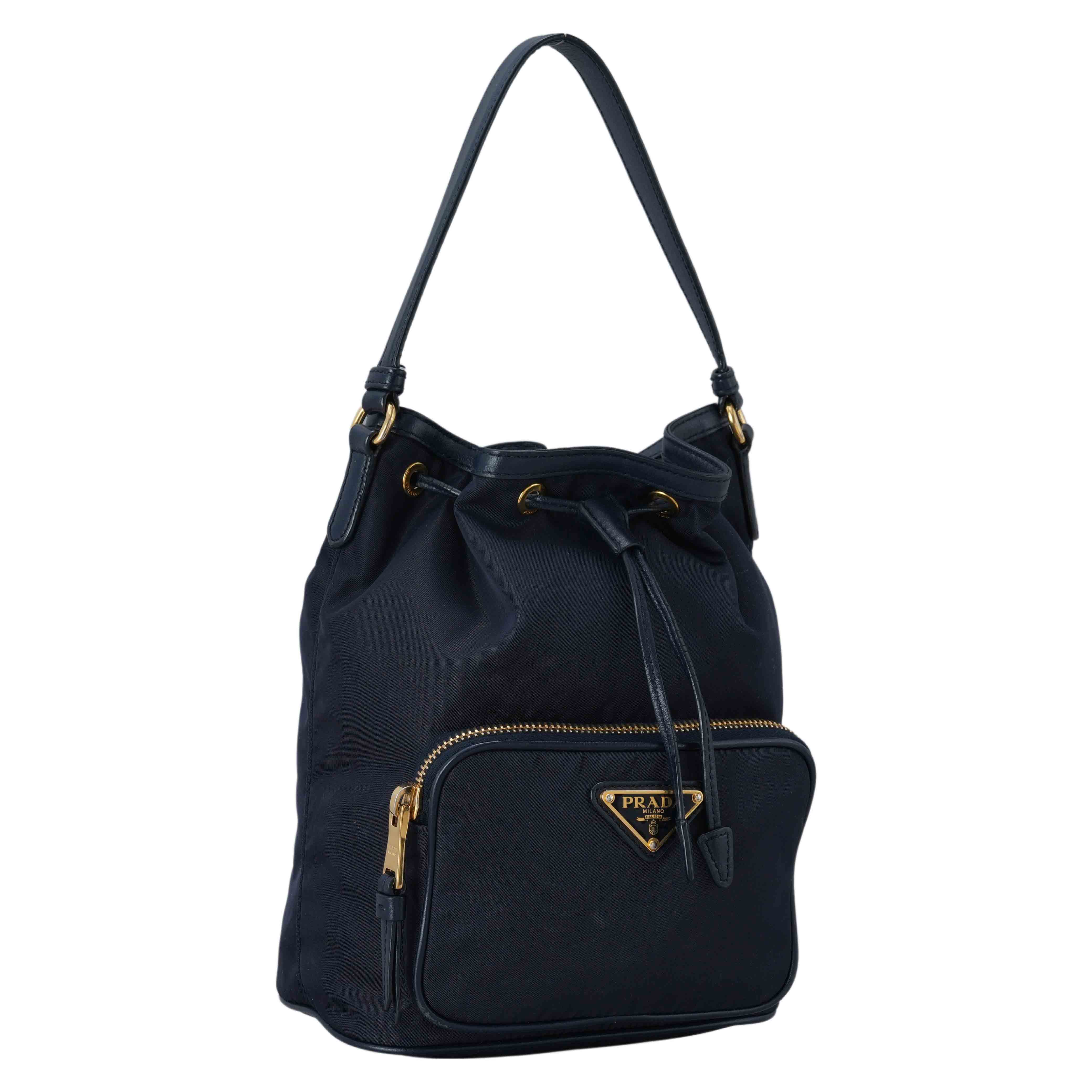 PRADA(USED)프라다 나일론 버킷백
