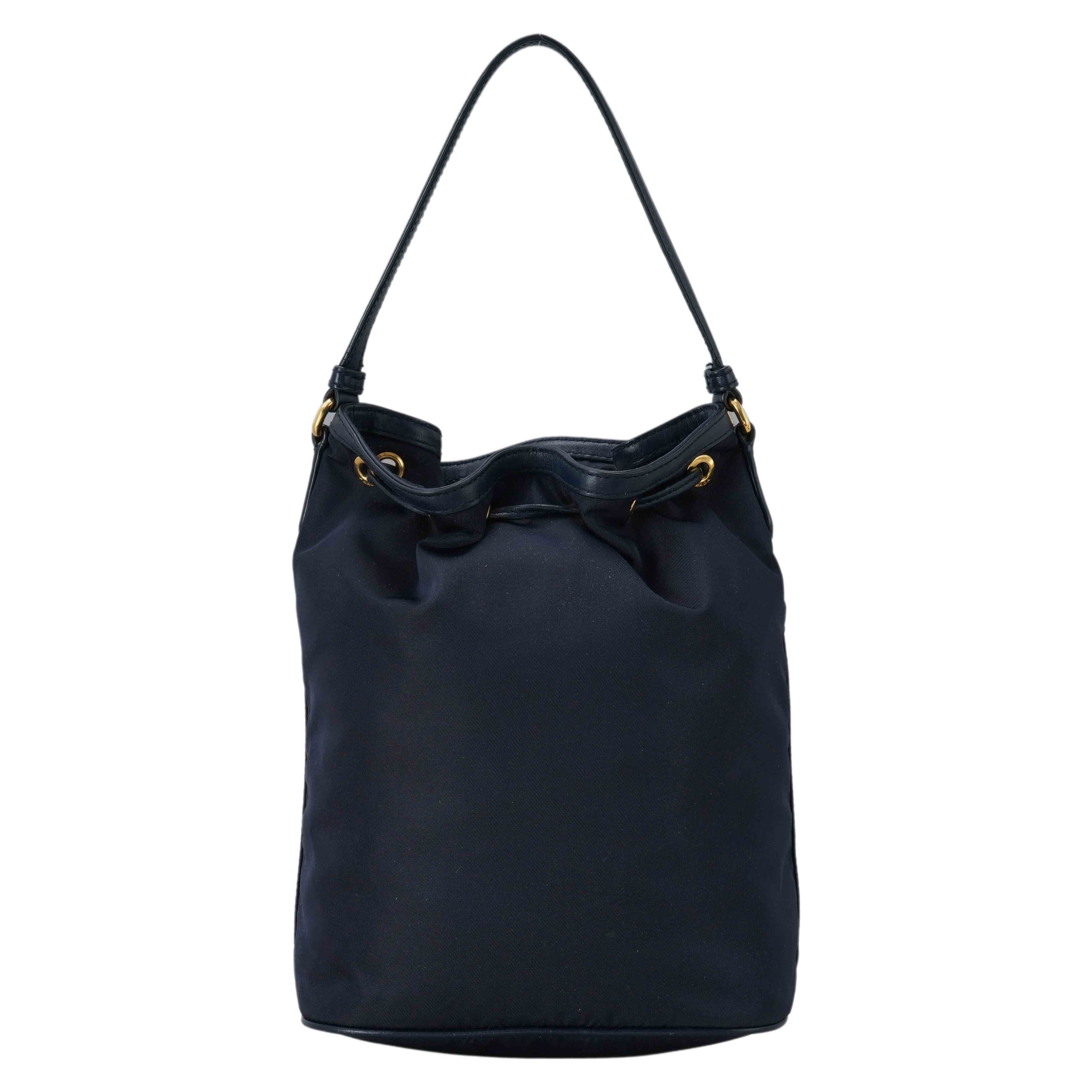 PRADA(USED)프라다 나일론 버킷백