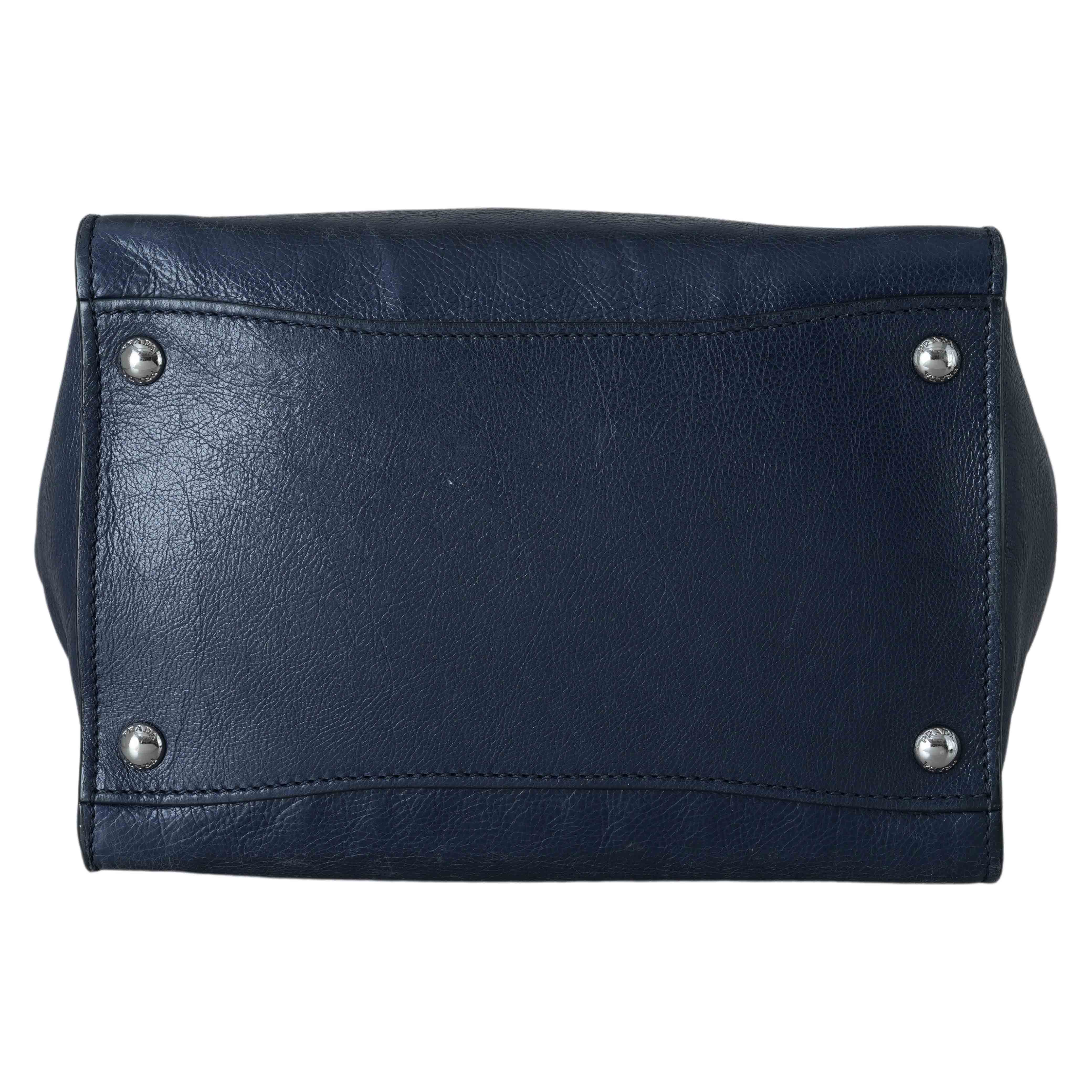 PRADA(USED)프라다 더블지퍼 도트겸 숄더백