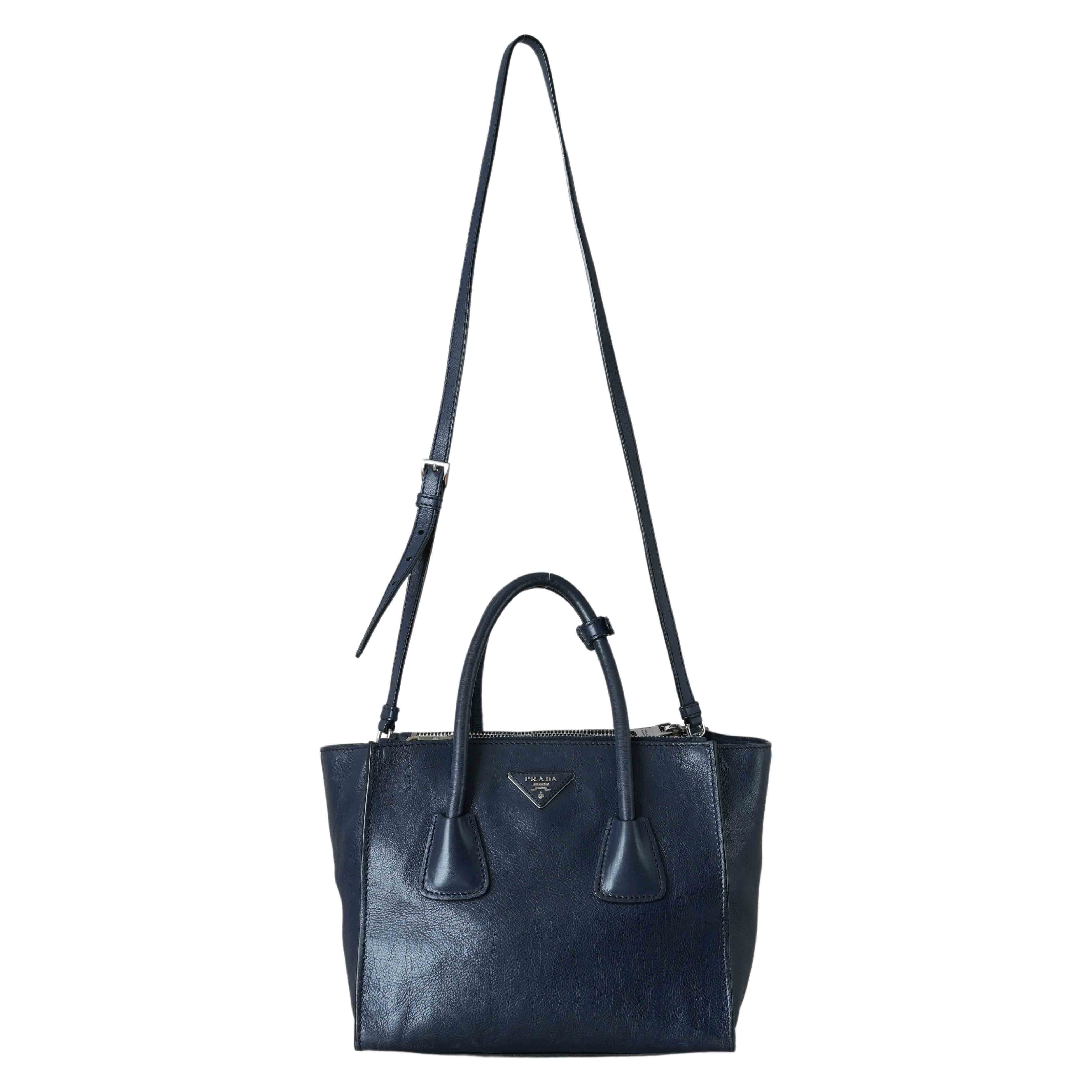 PRADA(USED)프라다 더블지퍼 도트겸 숄더백