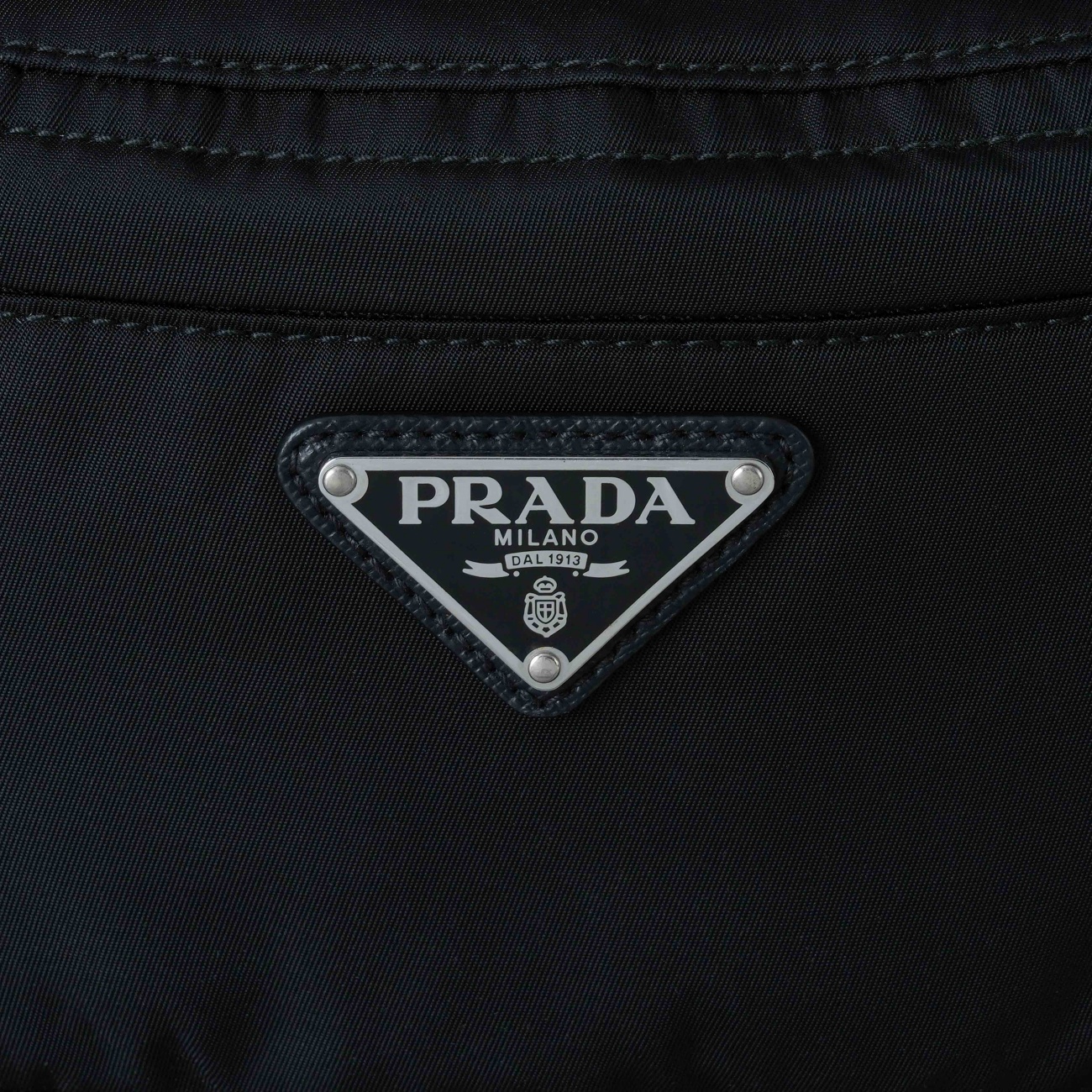 PRADA(USED)프라다 2VH038 나일론 크로스바디백