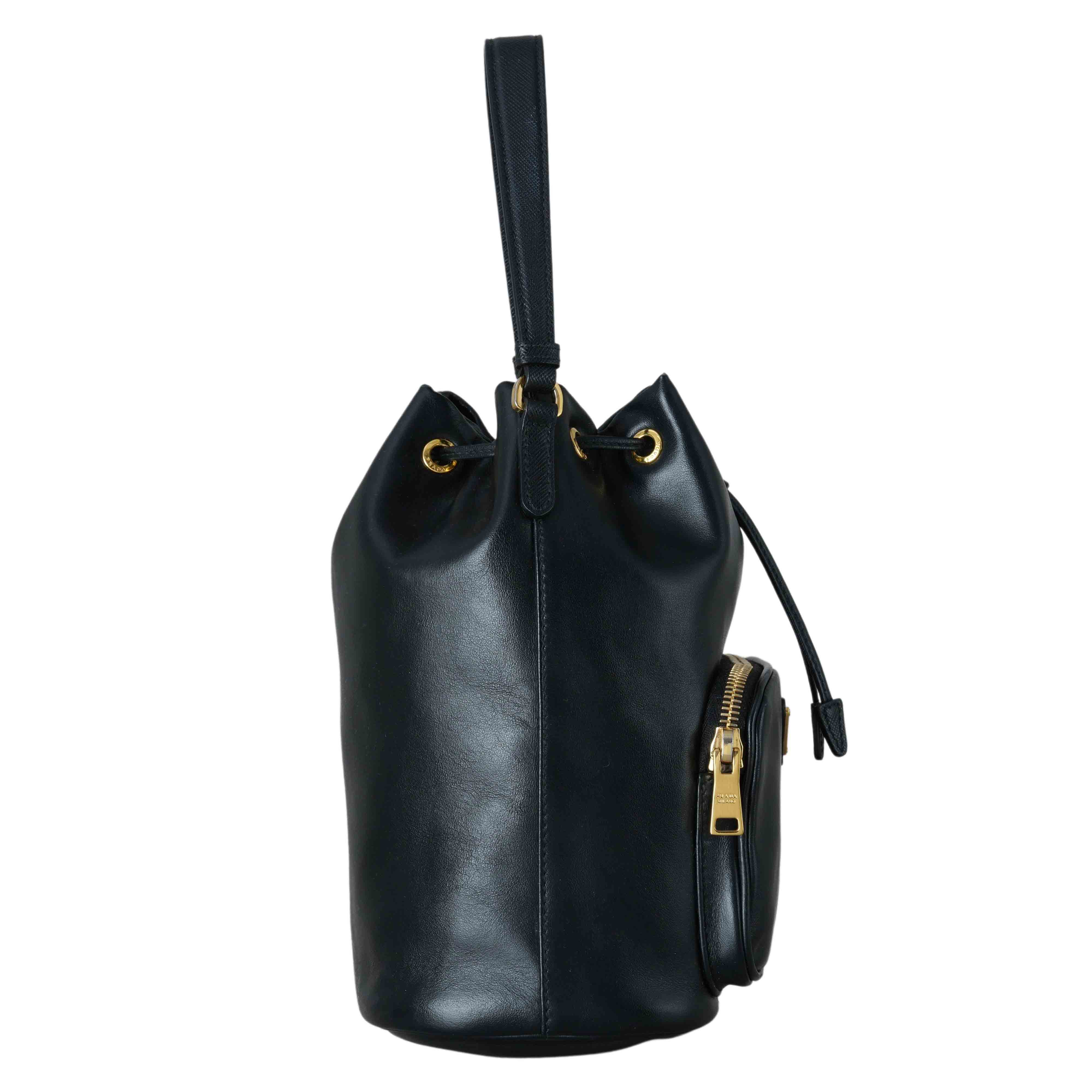 PRADA(USED)프라다 1BH038 레더 버킷백