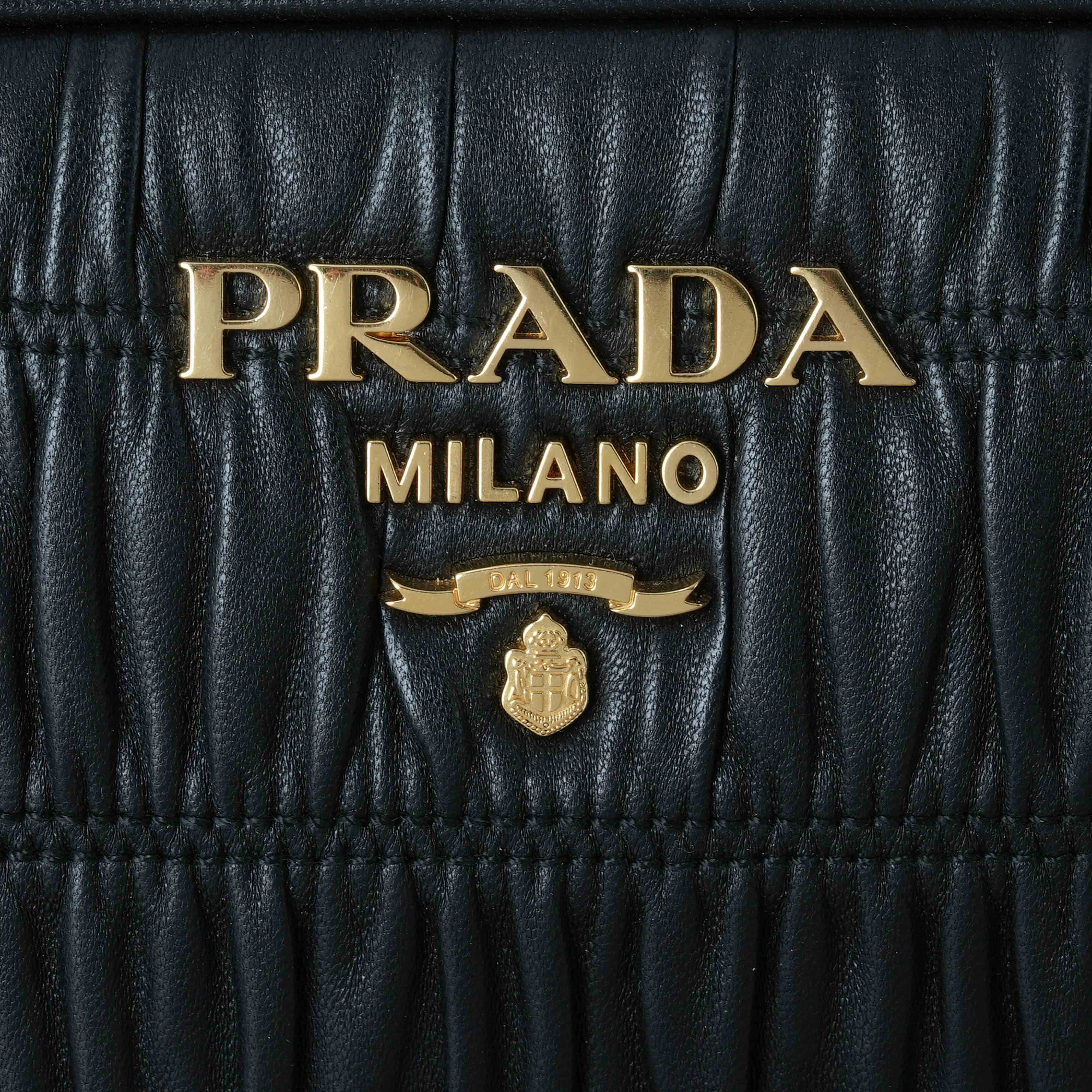 PRADA(USED)프라다 크로스백