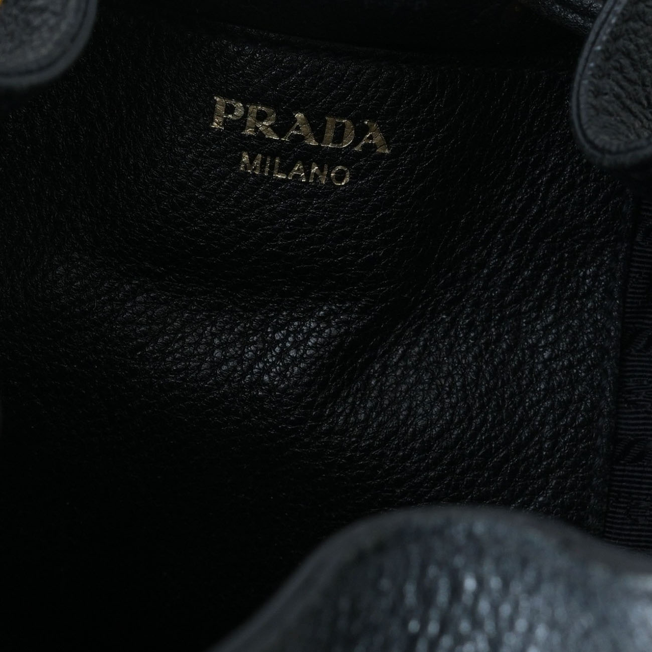 PRADA(USED)프라다 비텔로 버킷백