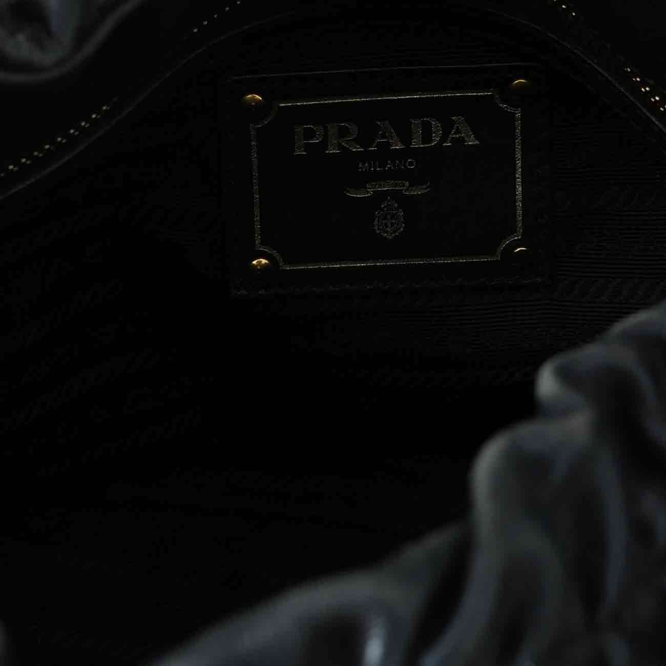 PRADA(USED)프라다 소프트카프 토트백 블랙