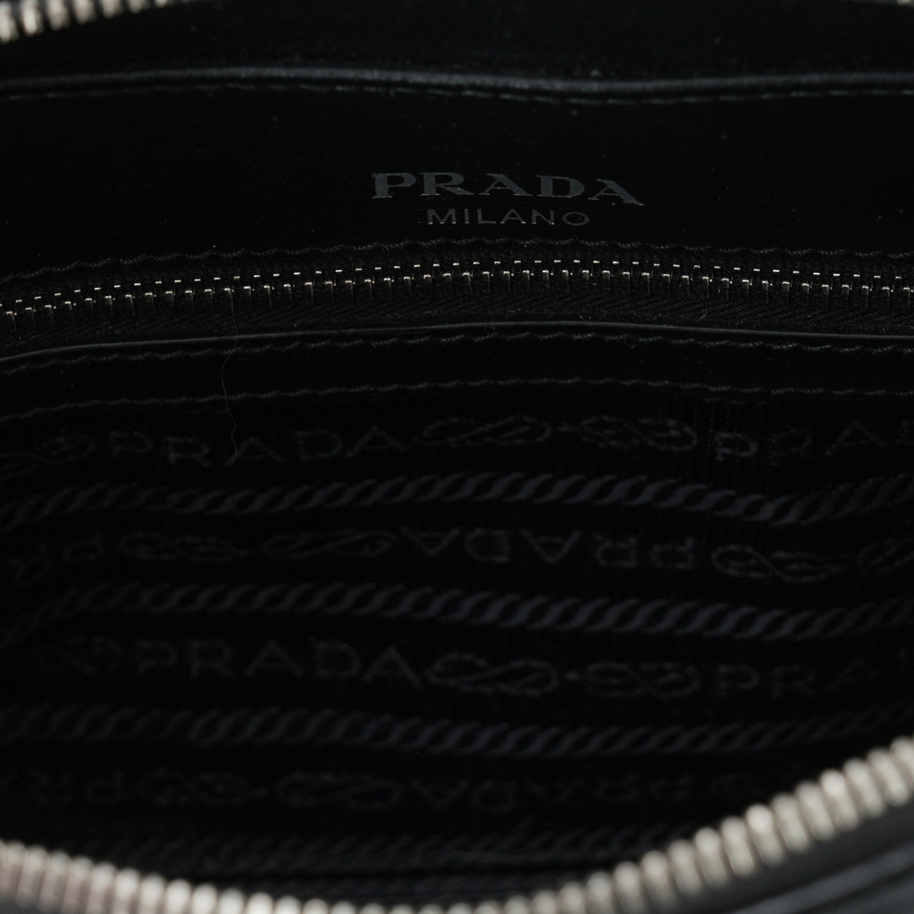 PRADA(USED)프라다 1BH083 다이어그램 크로스백