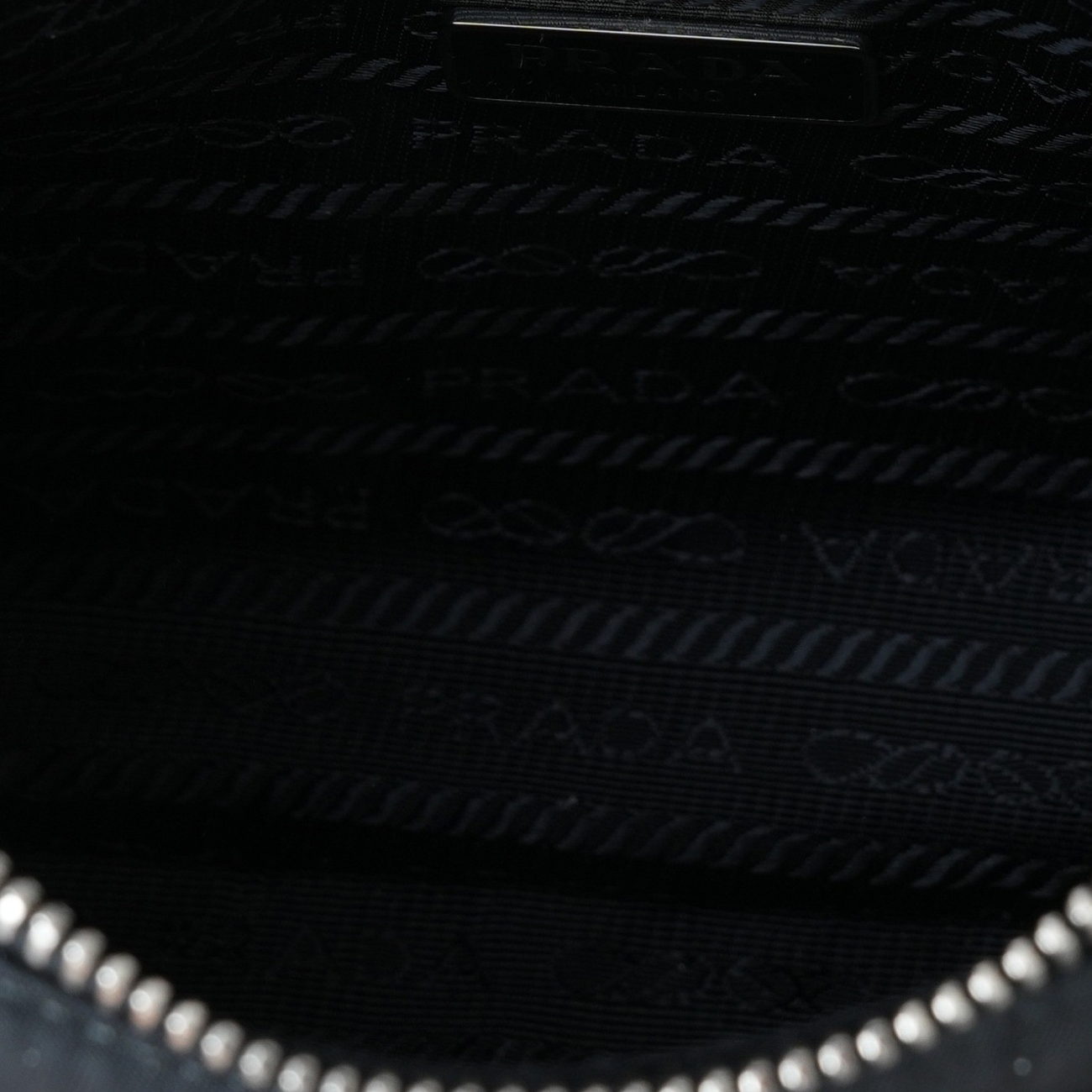 PRADA(USED)프라다 1BH204 리나일론 호보백