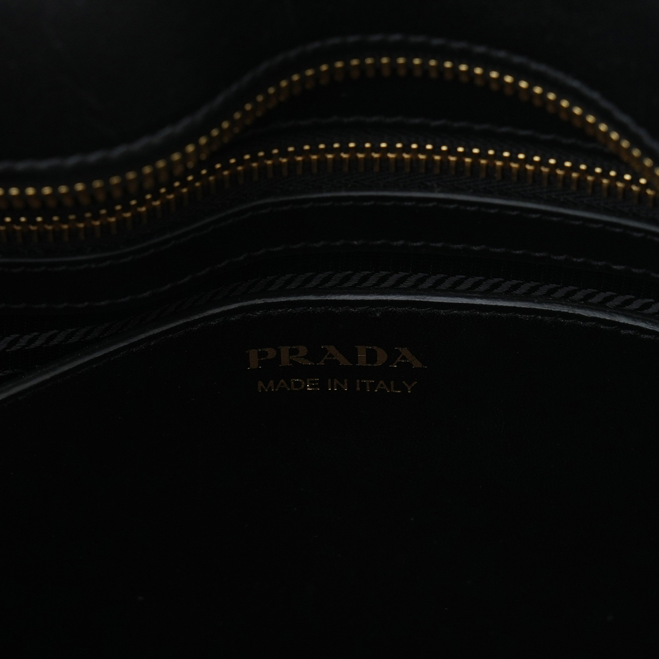 PRADA(USED)프라다 1BA046 사피아노 시티백