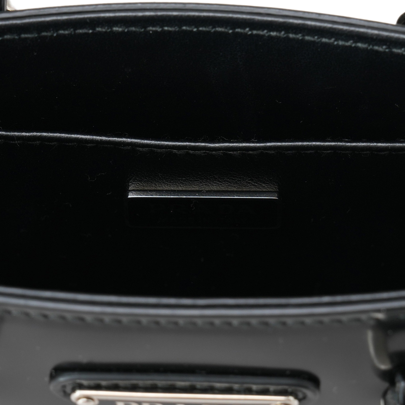 PRADA(USED)프라다 1BA331 스몰 브러쉬드 레더 토트백