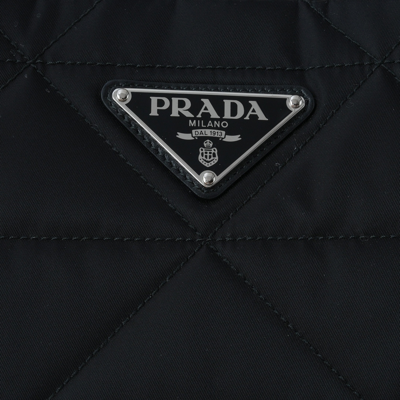 PRADA(USED)프라다 탑스티치 퀼팅 리나일론 쇼퍼백
