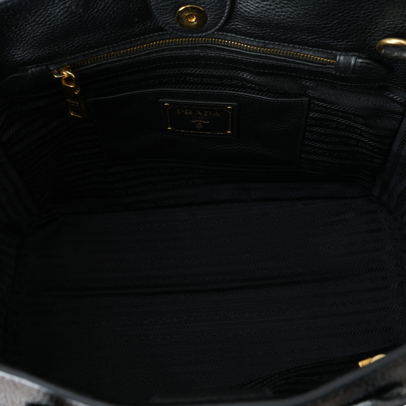 PRADA(USED)프라다 비텔로 다이노 숄더백