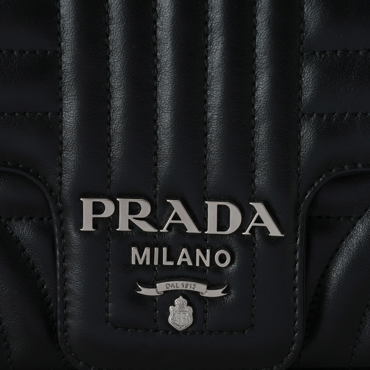 PRADA(USED)프라다 1BD107 다이아그램 체인 숄더백