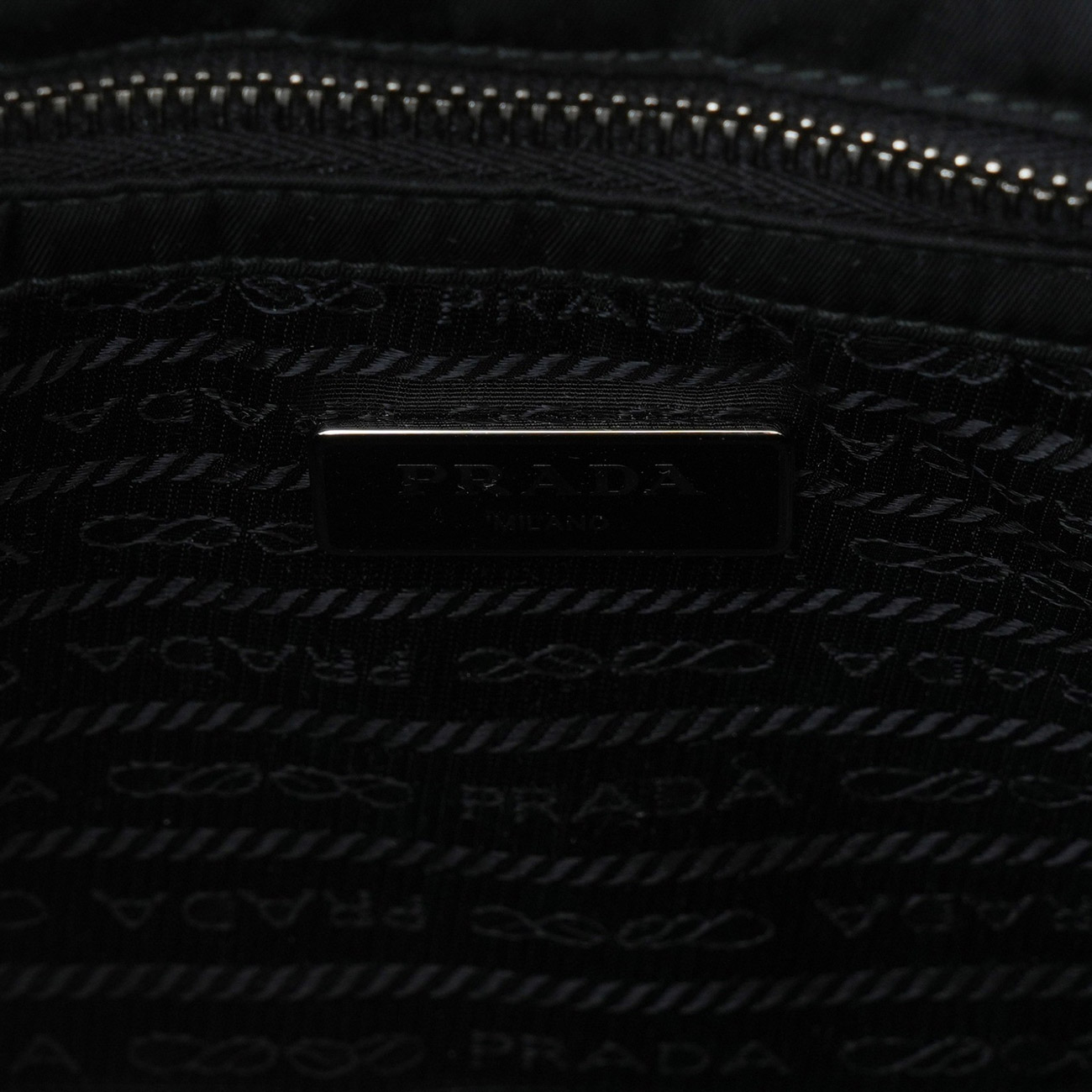 PRADA(USED)프라다 리나일론 패딩 숄더백