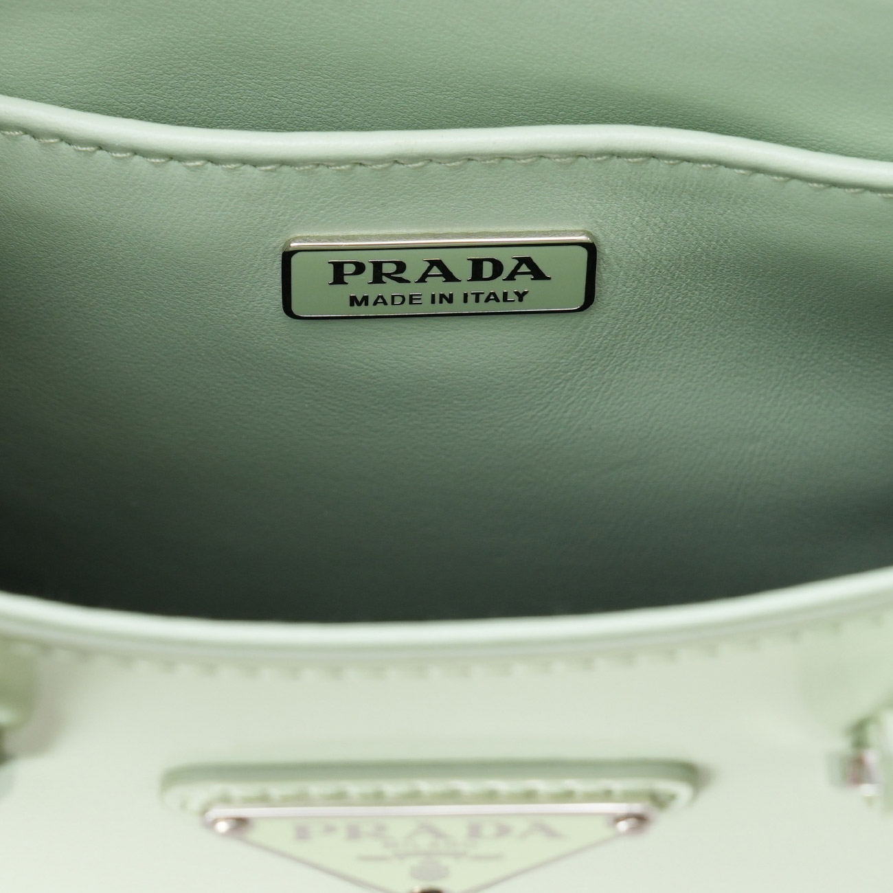 PRADA(USED)프라다 1BA331 스몰 브러쉬드 레더 토트백