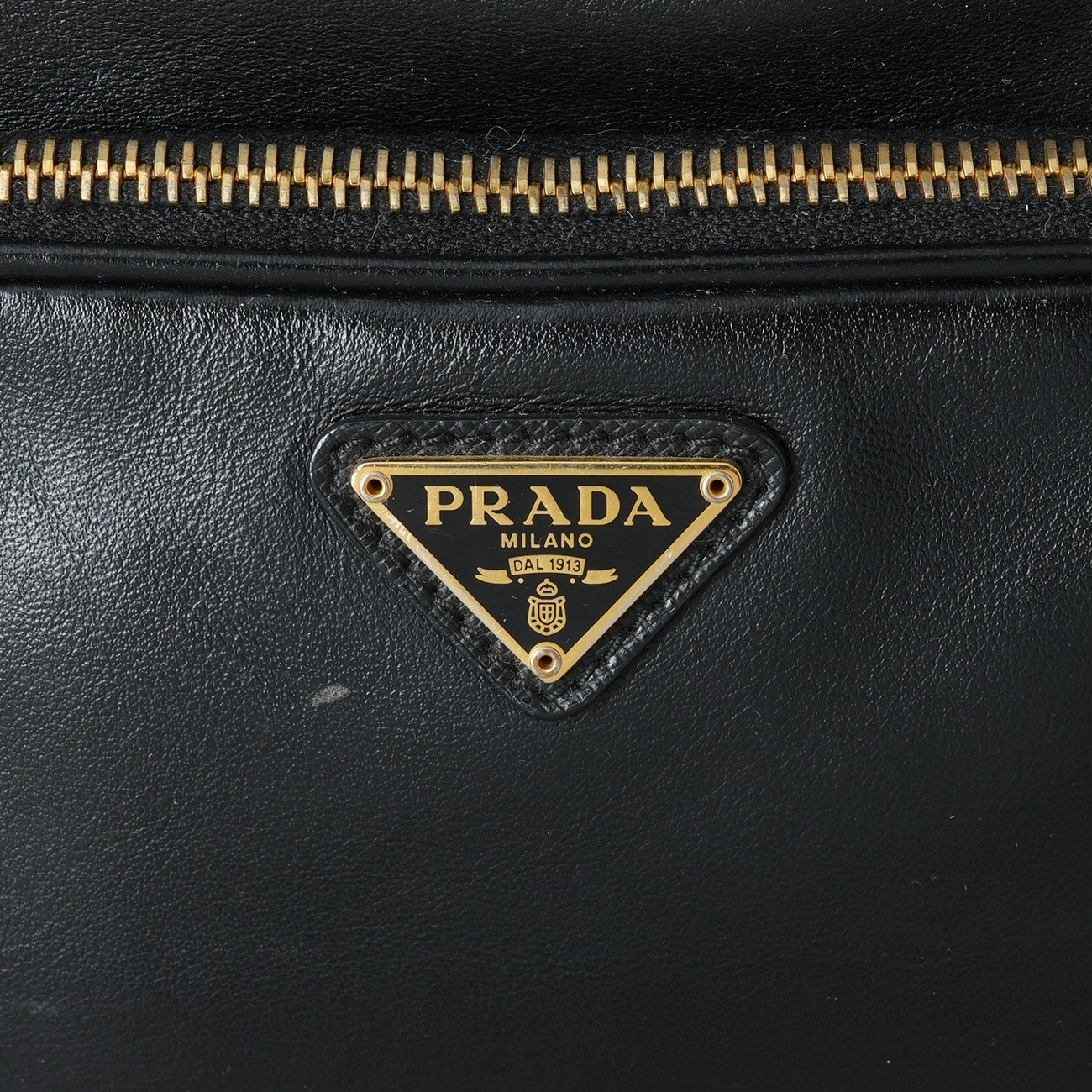 PRADA(USED)프라다 1BH038 레더 버킷백