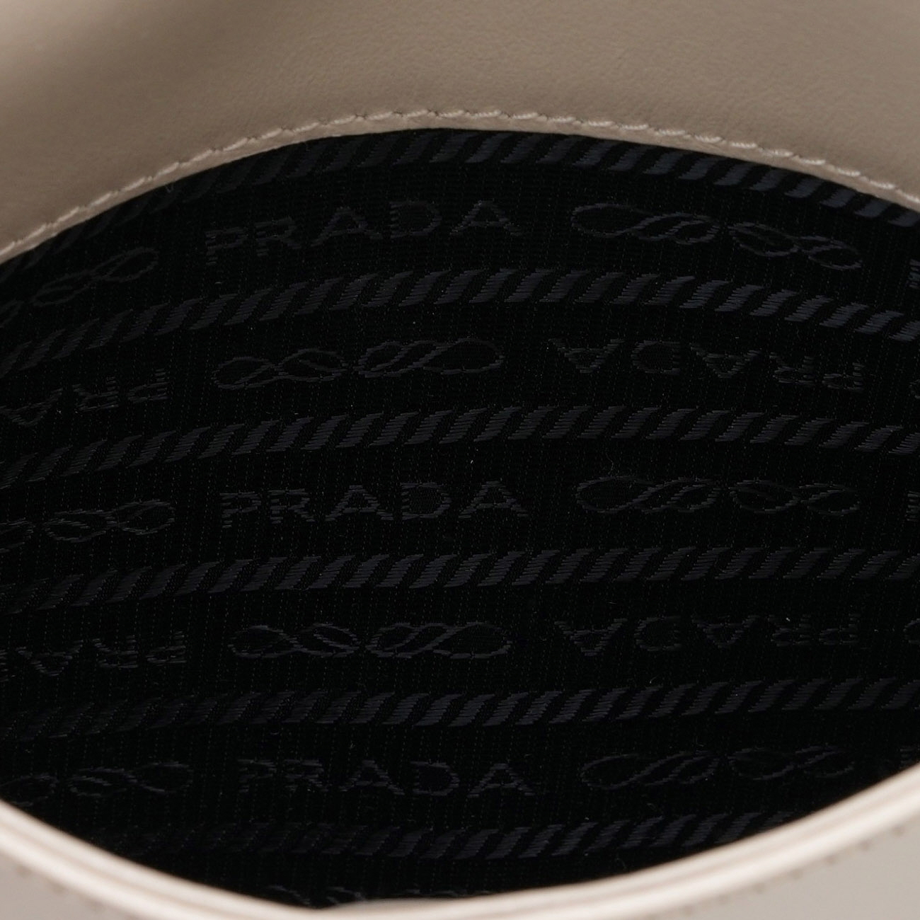 PRADA(USED)프라다 1BD311 클레오 브러시드 가죽 숄더 백