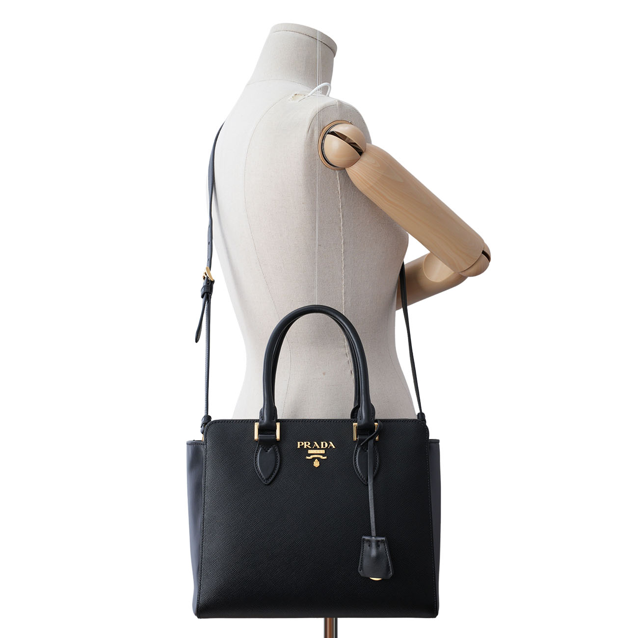 PRADA(USED)프라다 1BA113 사피아노 지퍼 투웨이백 블랙