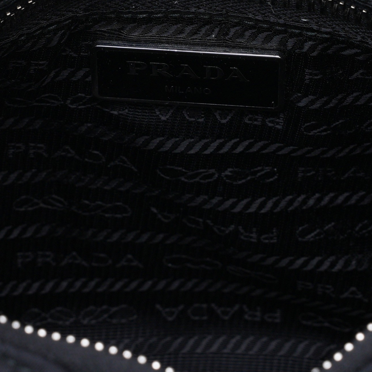 PRADA(USED)프라다 1BC151 리나일론 패딩 호보 백