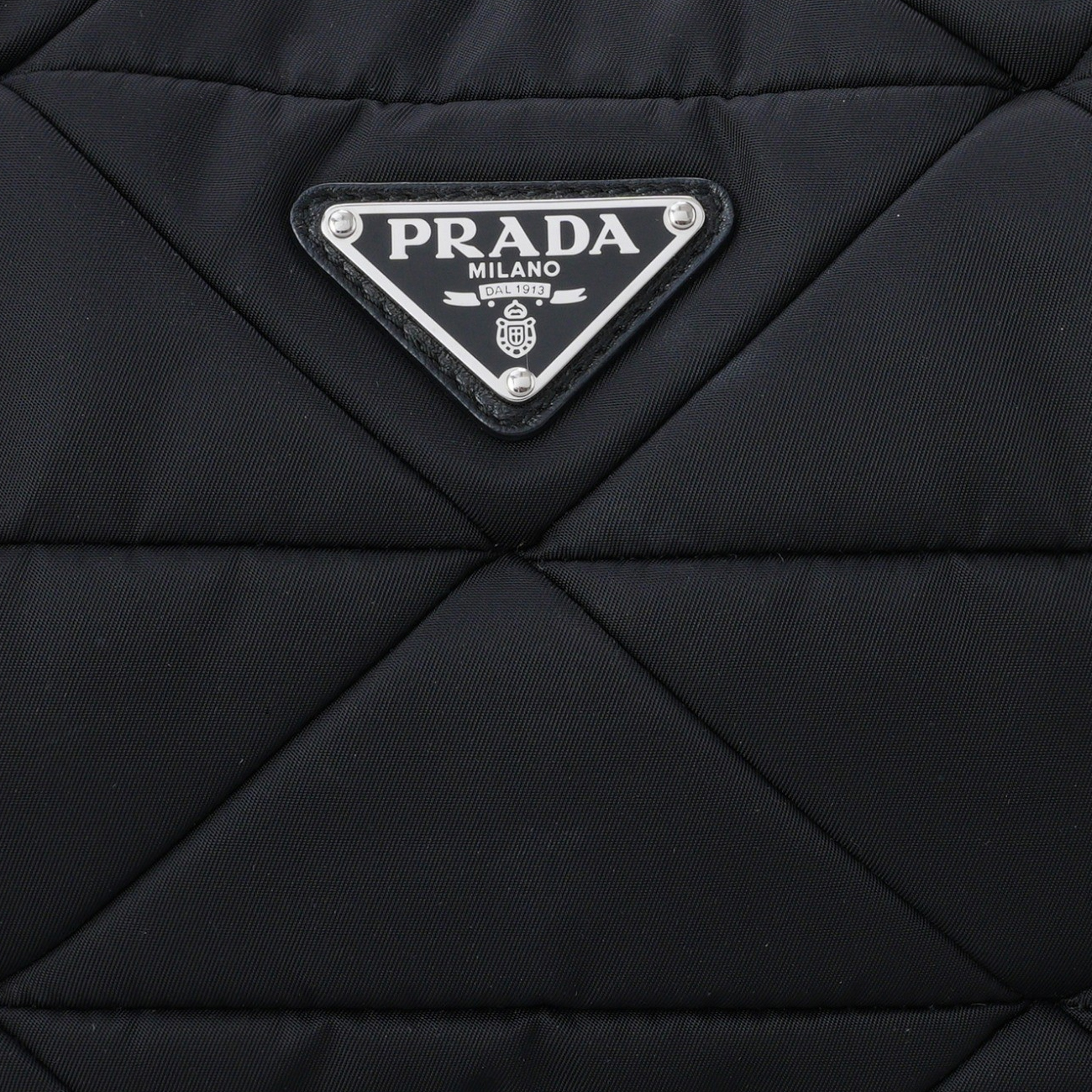 PRADA(USED)프라다 1BC151 리나일론 패딩 호보 백