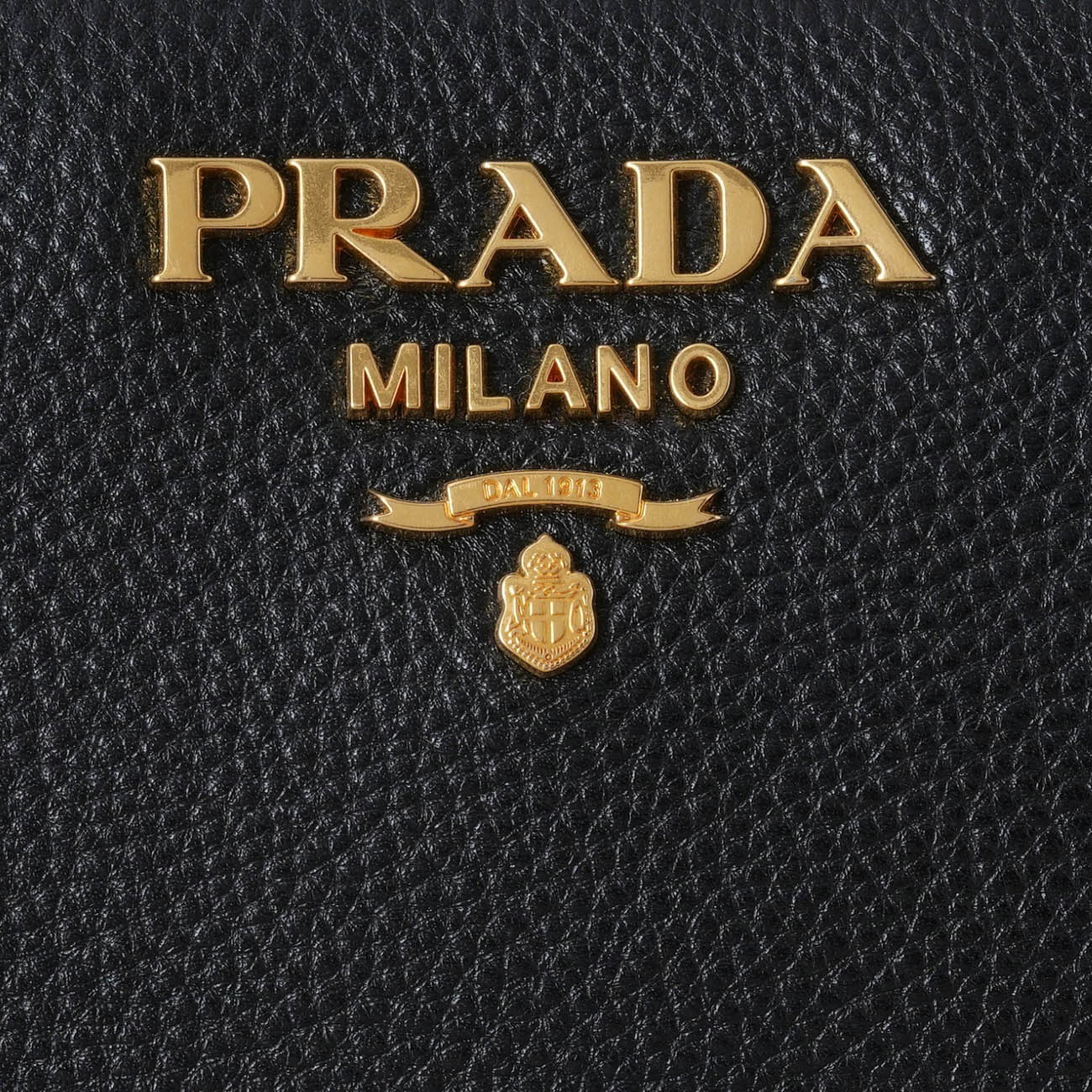 PRADA(USED)프라다 1BH082 레더 카메라백