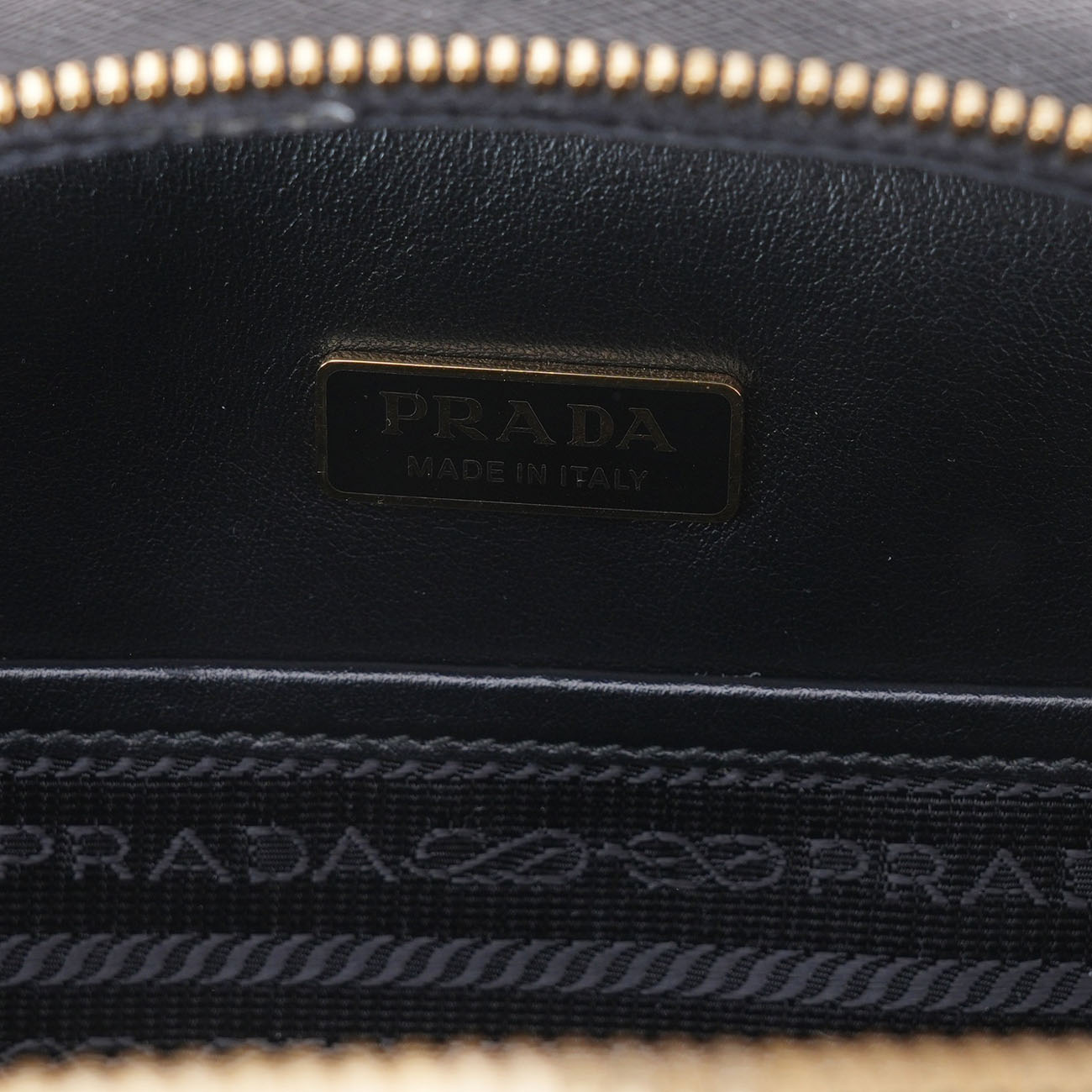 PRADA(USED)프라다 사피아노 오데뜨 숄더백 크로스백