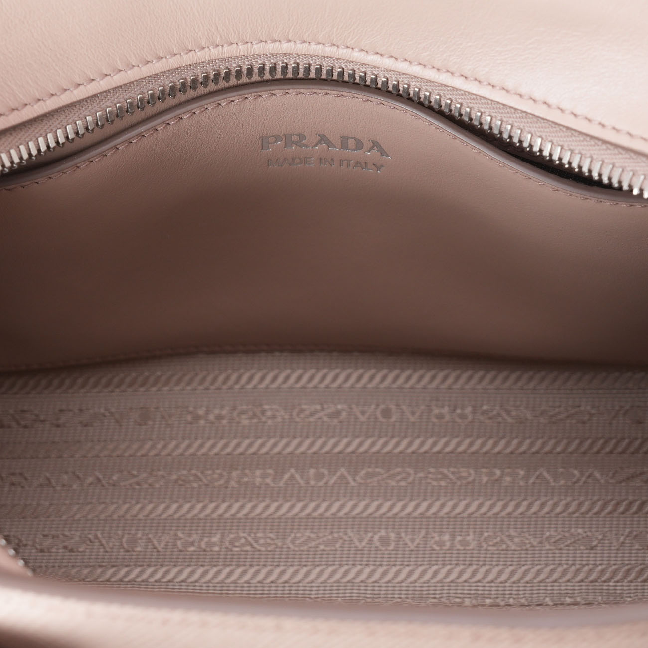 PRADA(USED)프라다 1BA269 사피아노 모노크롬 미니 투웨이백