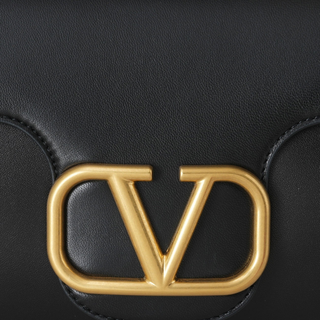 VALENTINO(USED)발렌티노 스터드 숄더백