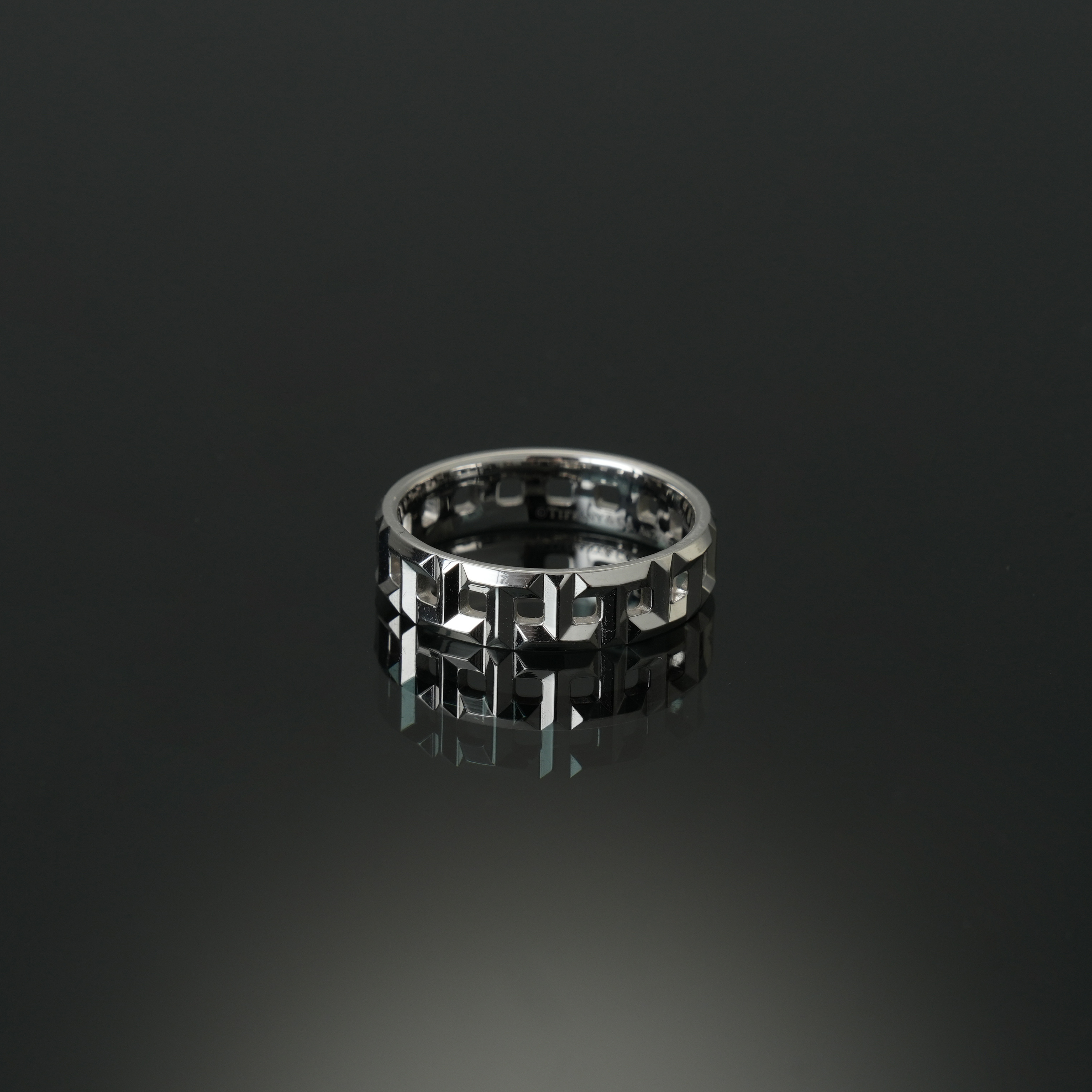 TIFFANY(USED)티파니 T TRUE 와이드링 # 59