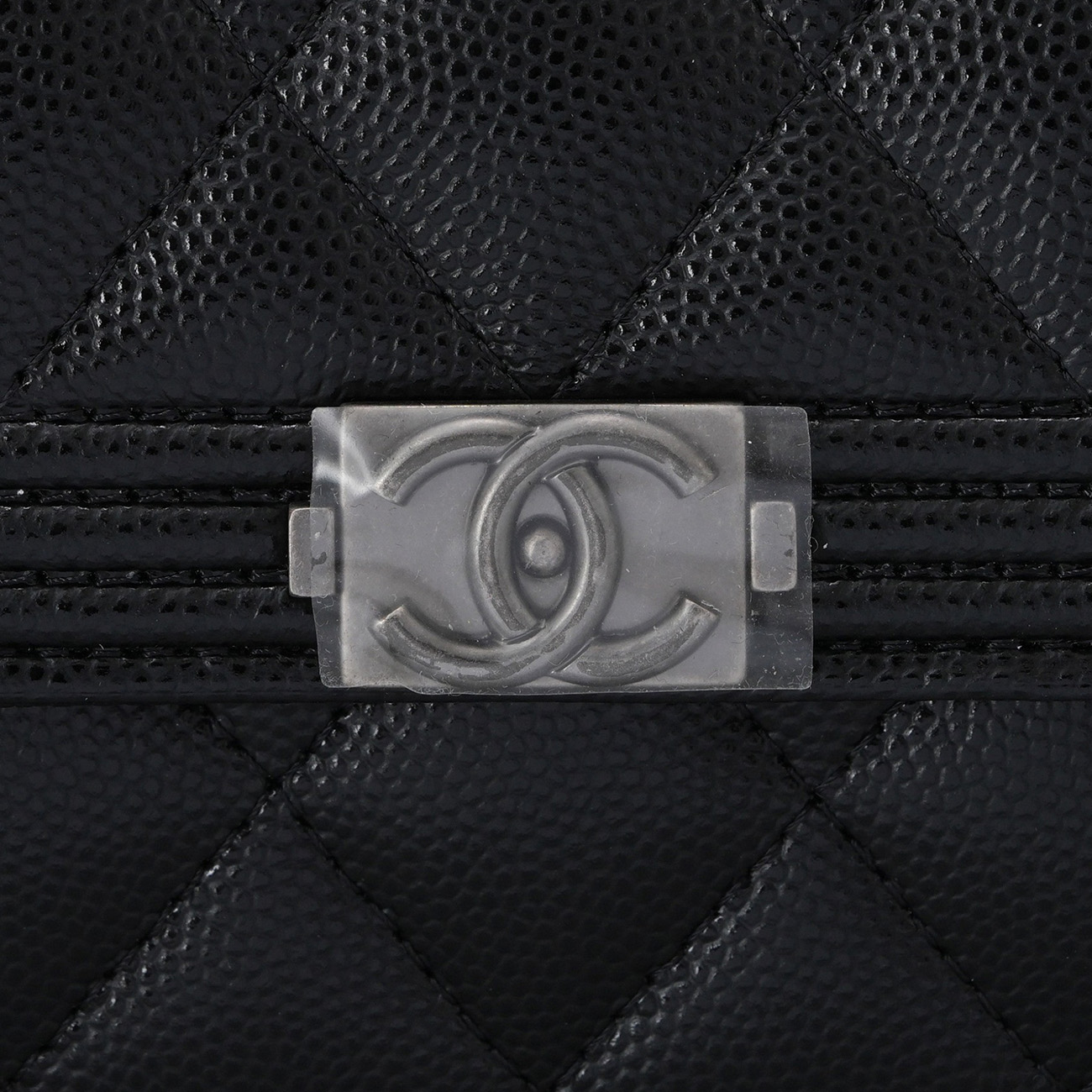 CHANEL(USED)샤넬 A80286 캐비어 보이샤넬 장지갑