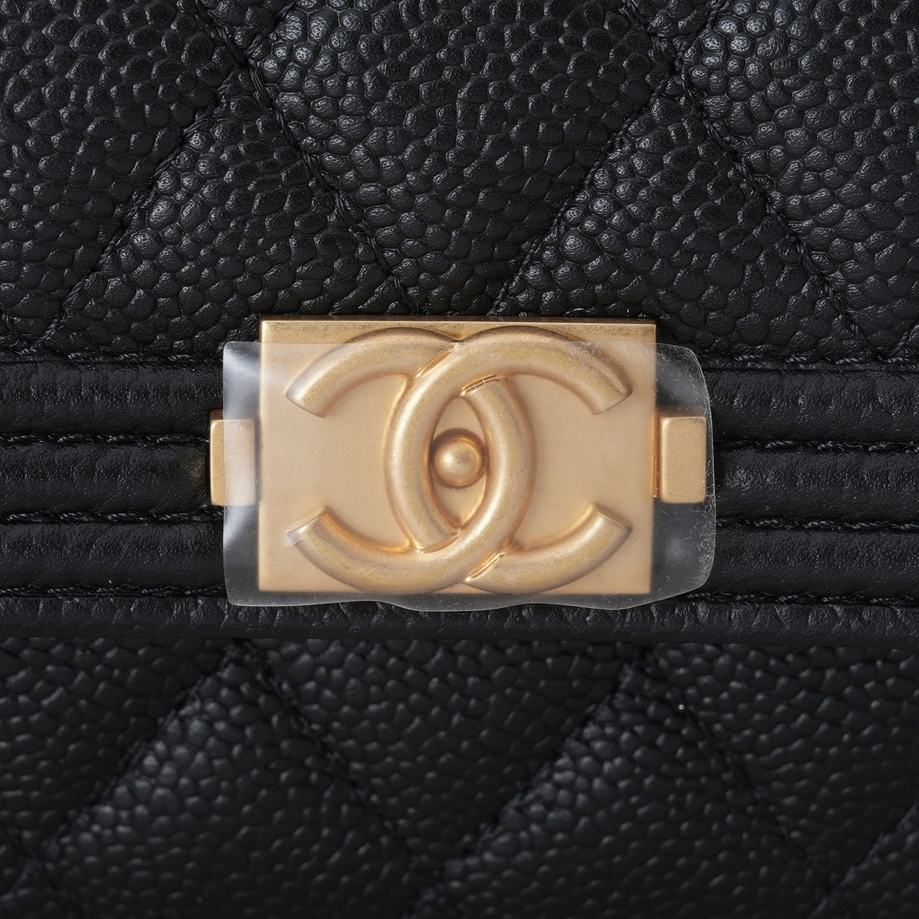 CHANEL(USED)샤넬 AP2206 보이샤넬 미니 체인 지갑