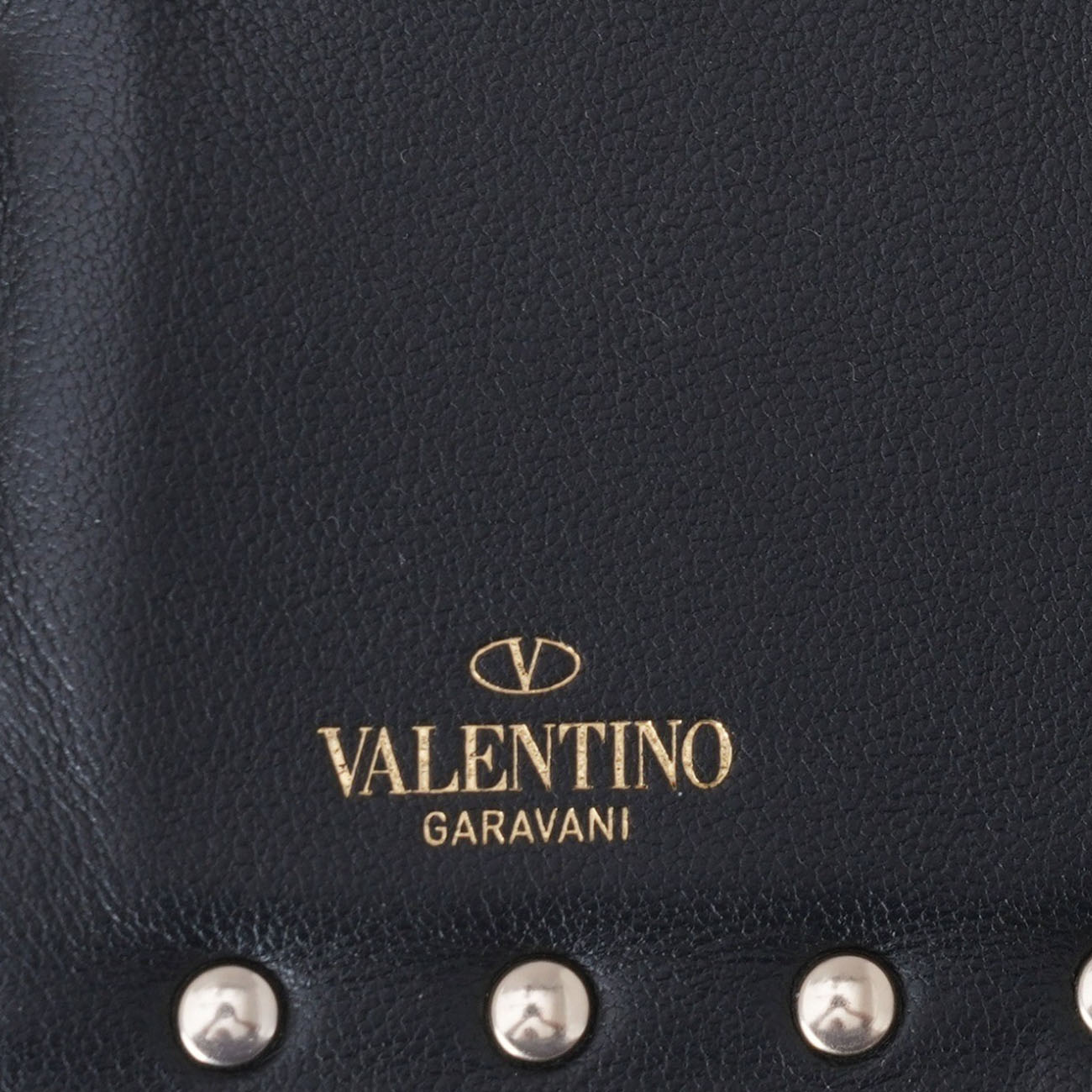 VALENTINO(USED)발렌티노 락스터드 중지갑