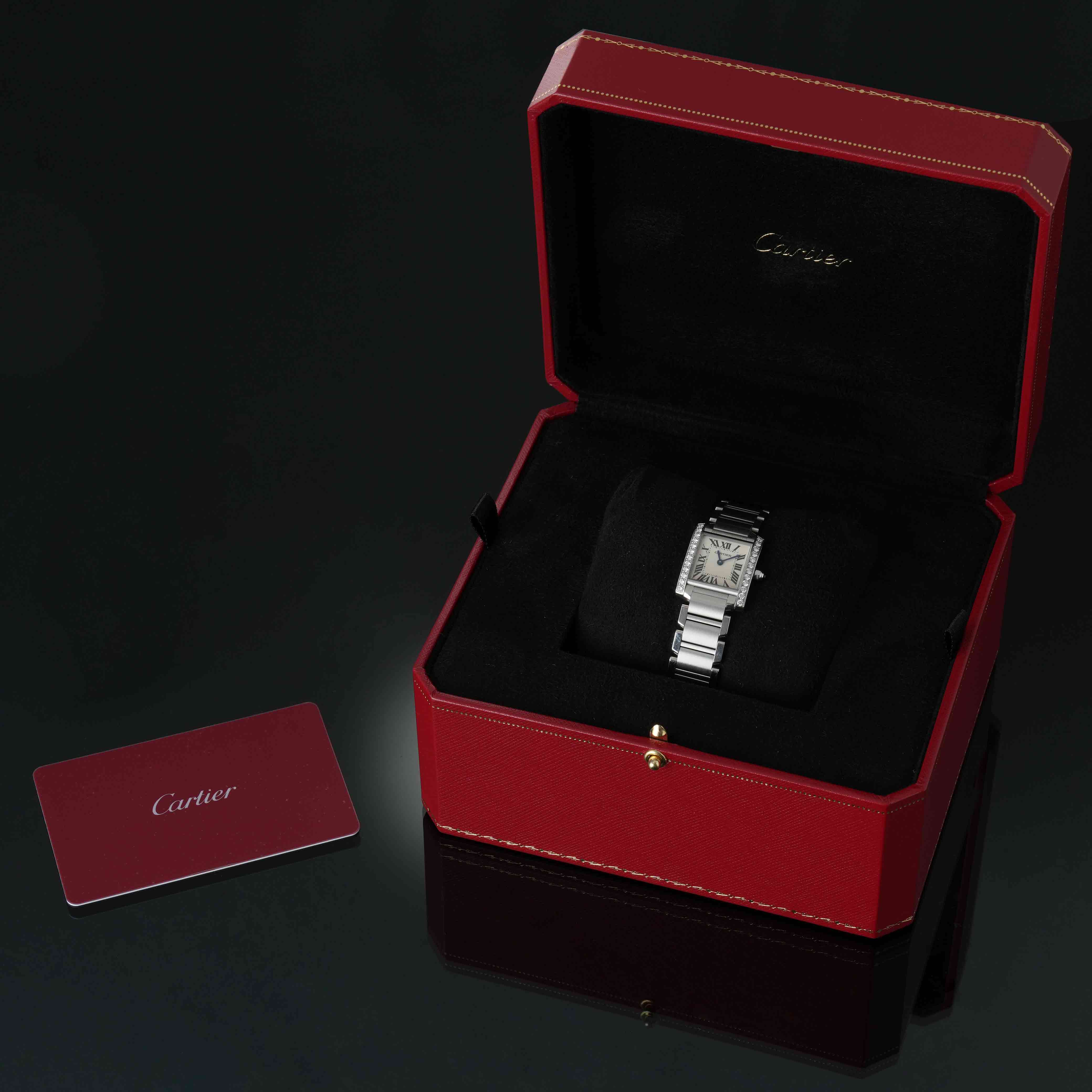 CARTIER(USED)까르띠에 탱크 프랑세즈 스몰 다이아 베젤 W4TA0008