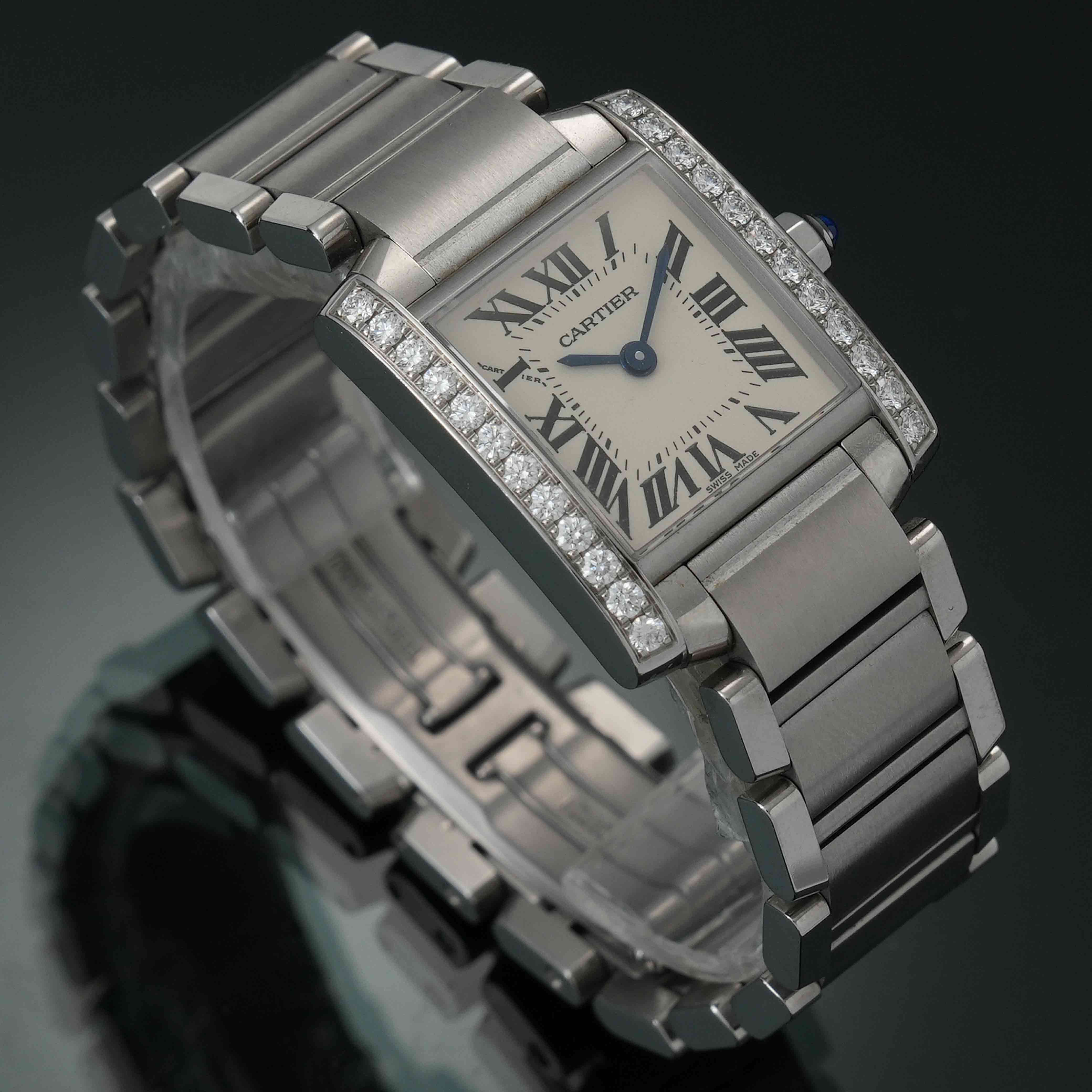 CARTIER(USED)까르띠에 탱크 프랑세즈 스몰 다이아 베젤 W4TA0008