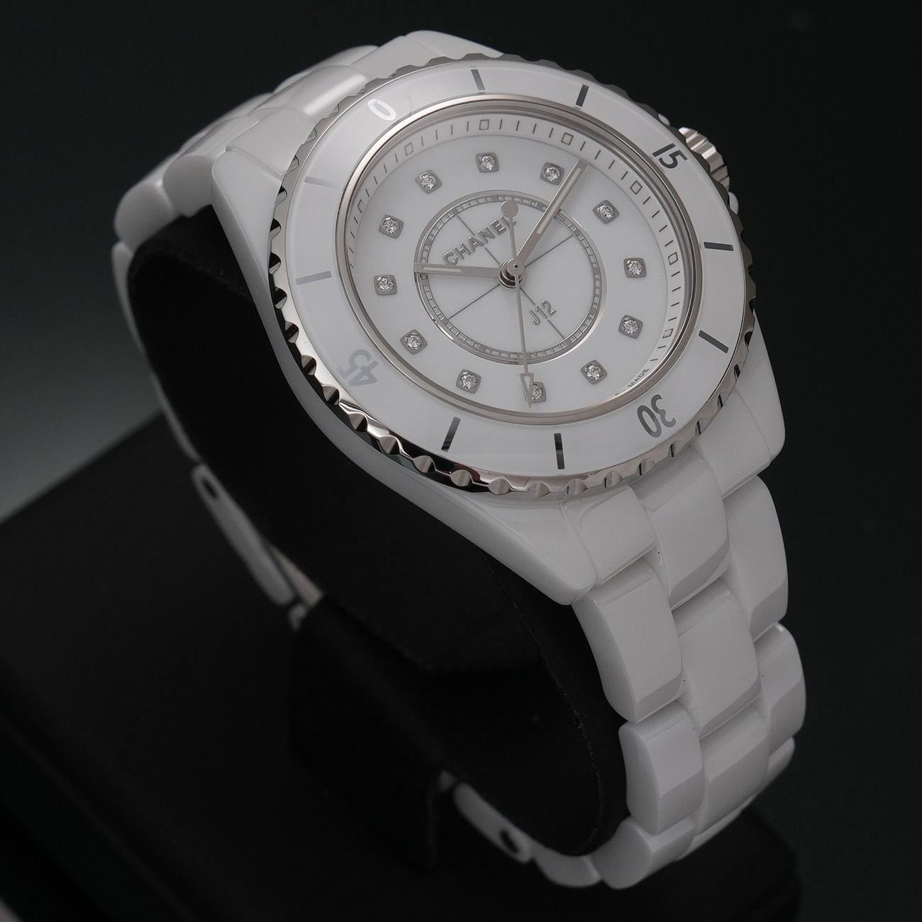 CHANEL(USED)샤넬 H5703 J12 워치 33MM