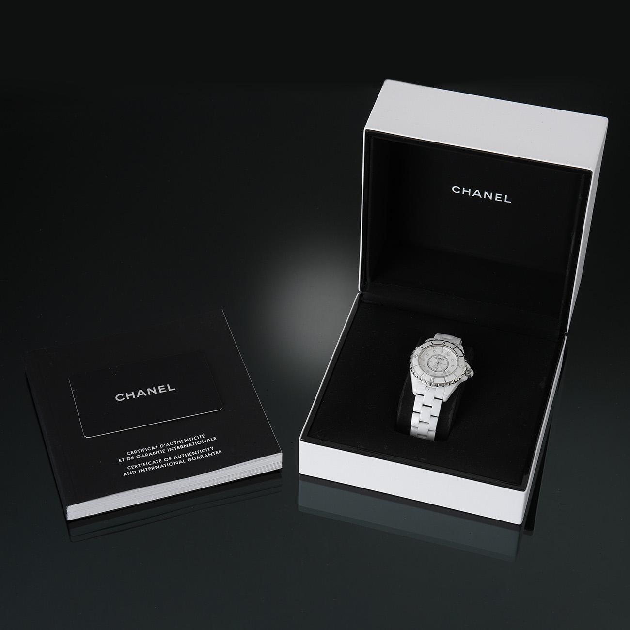 CHANEL(USED)샤넬 H1628 화이트 세라믹 J12 쿼츠 33MM