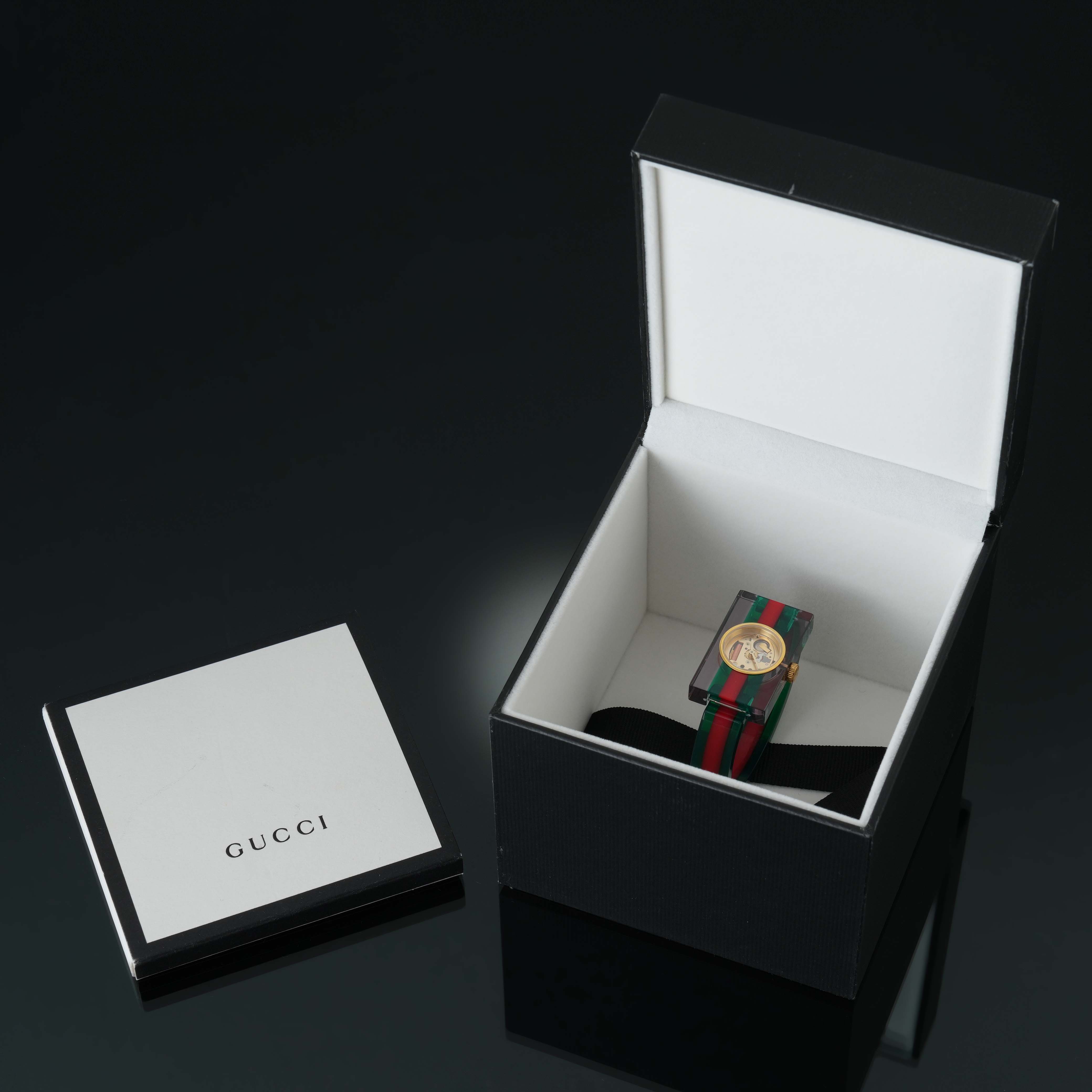GUCCI(USED)구찌 YA143503 플렉스 글래스 워치