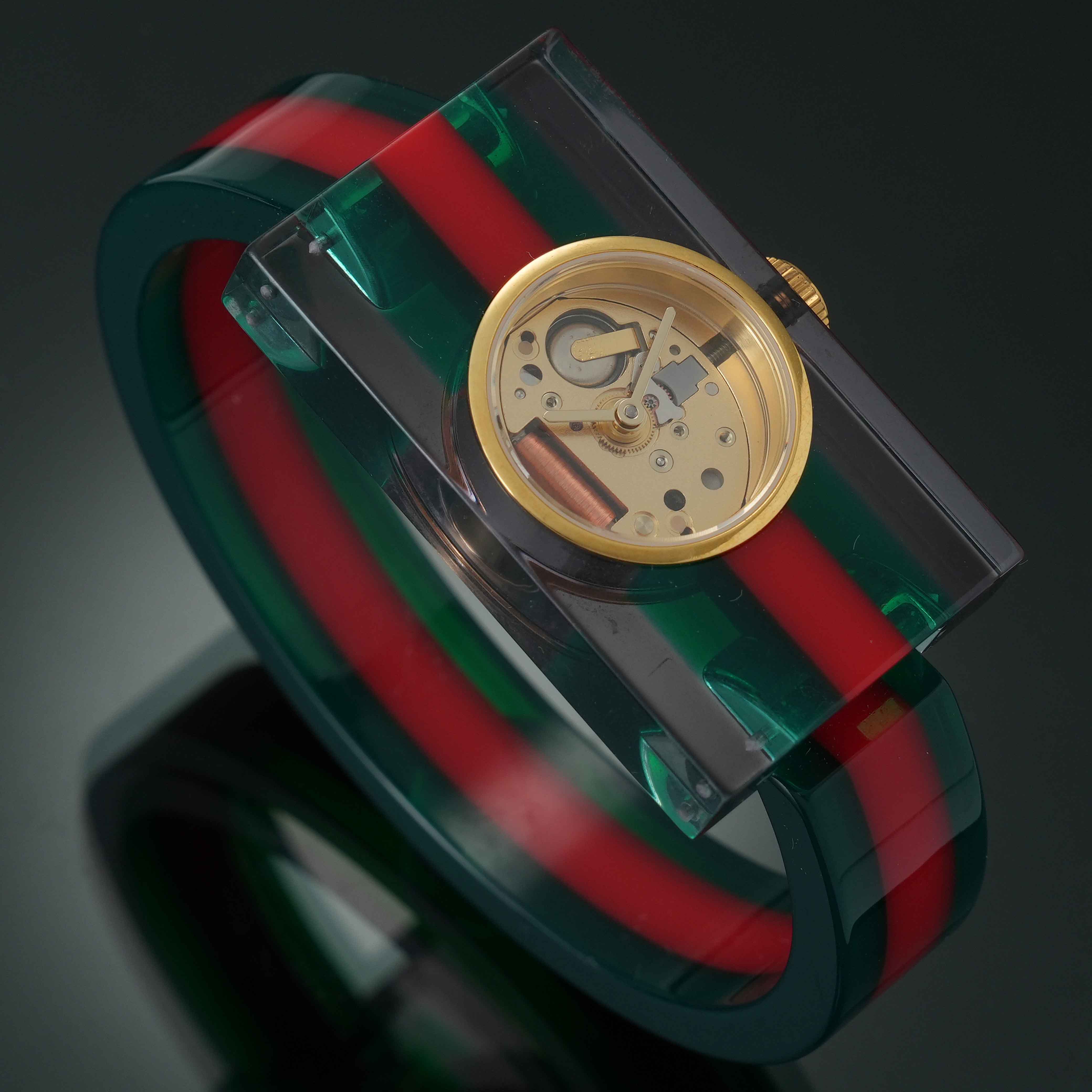 GUCCI(USED)구찌 YA143503 플렉스 글래스 워치