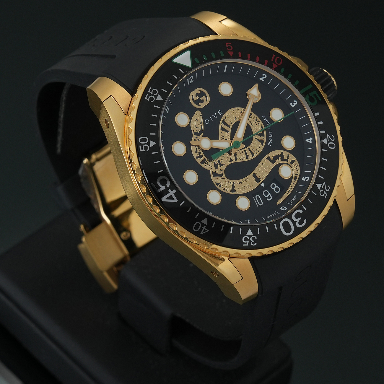 GUCCI(USED)구찌 킹스네이크 다이브 금장 워 136.2