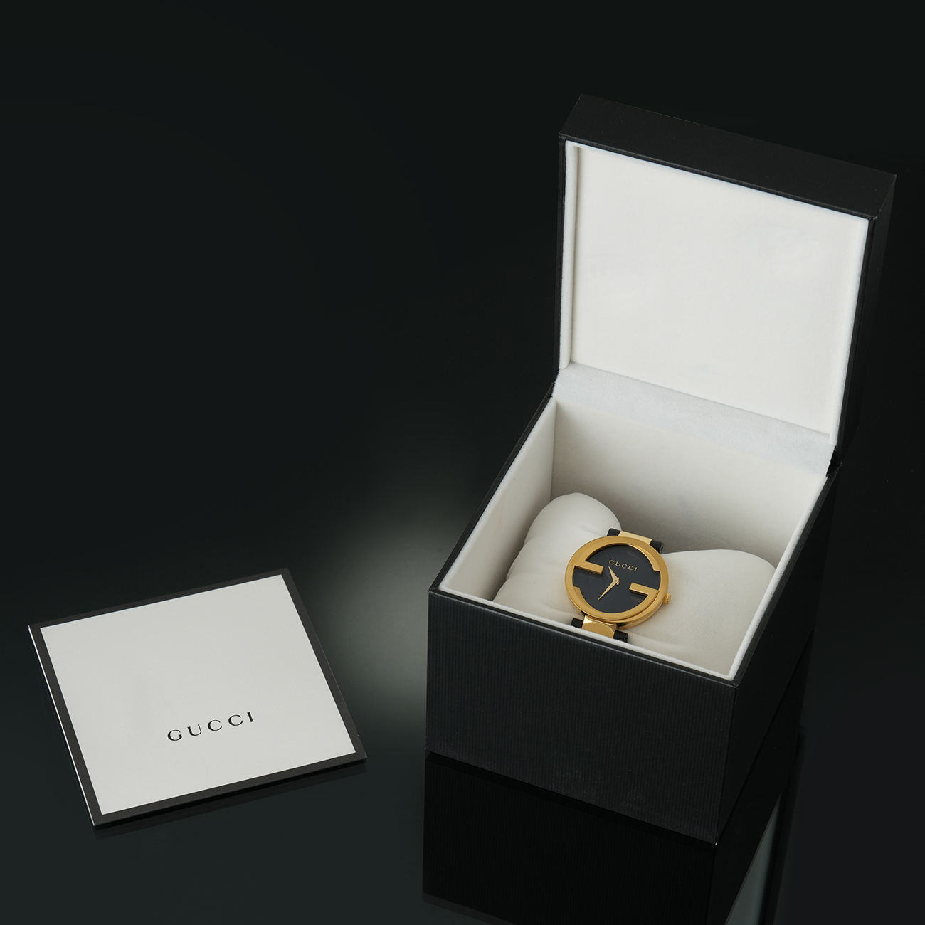 GUCCI(USED)구찌 인터로킹 워치 133.3