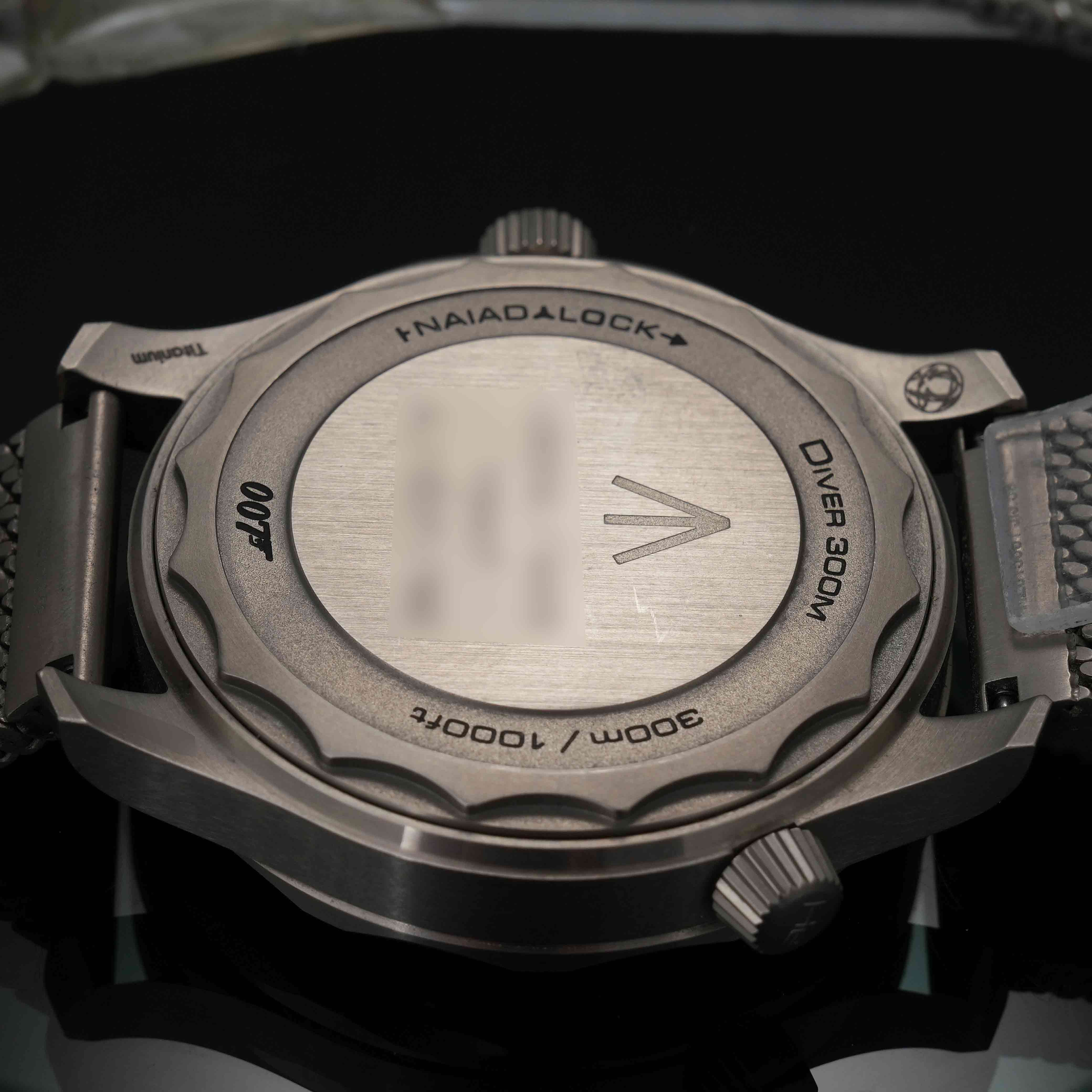 OMEGA(USED)오메가 씨마스터 다이버 300M 007 NTTD