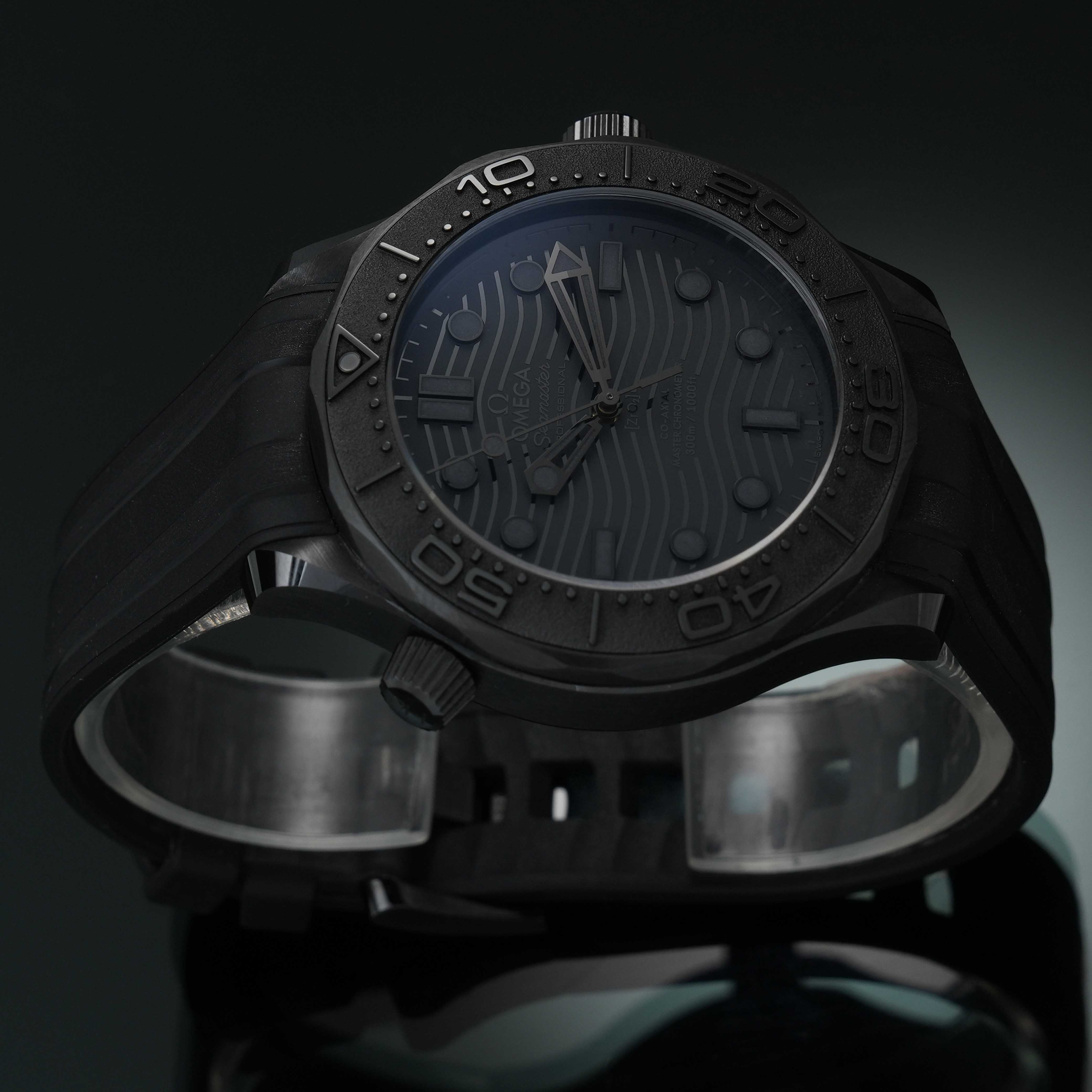 OMEGA(USED)오메가 씨마스터 다이버300 블랙블랙