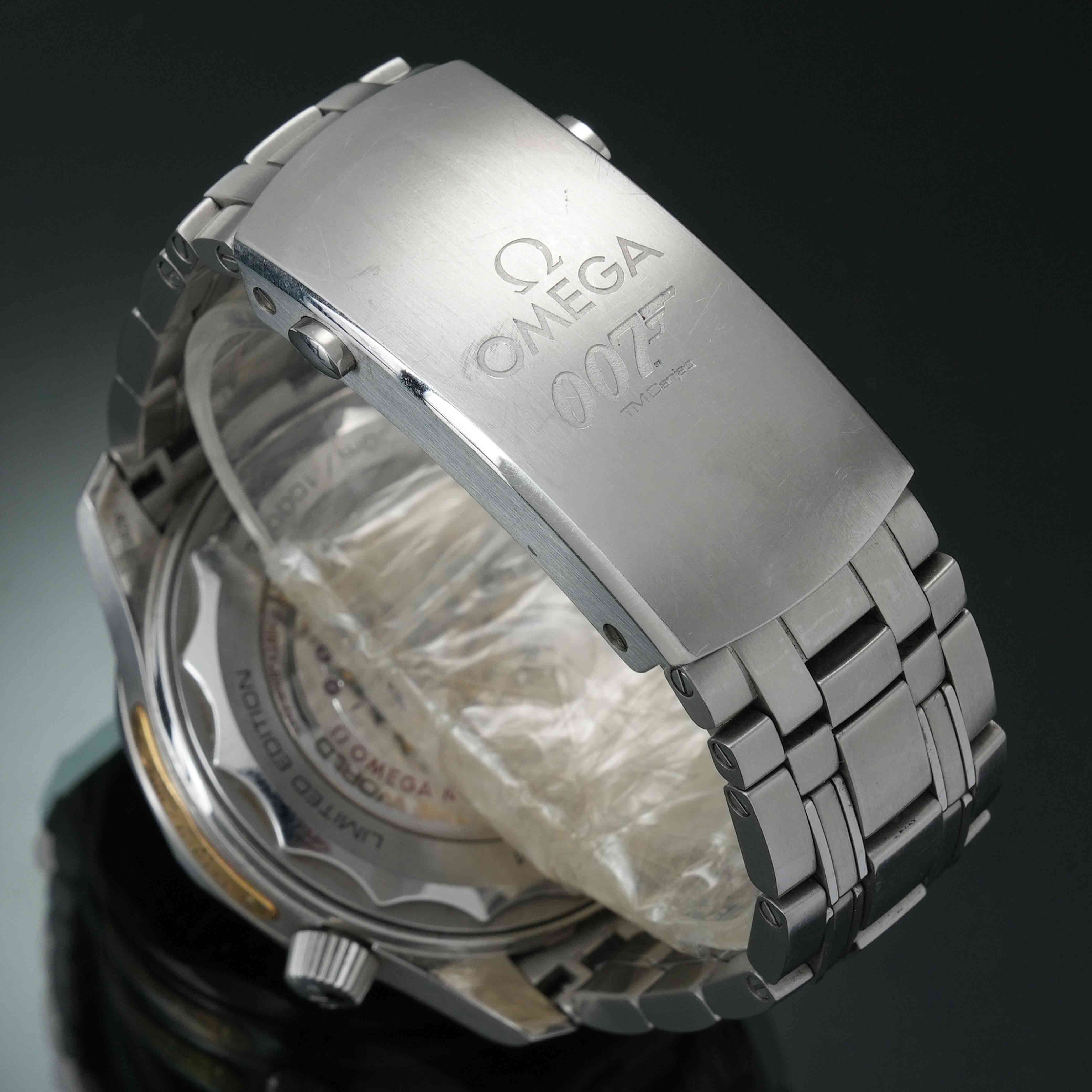 OMEGA(USED)오메가 씨마스터 다이버300 007 제임스본드 여왕폐하
