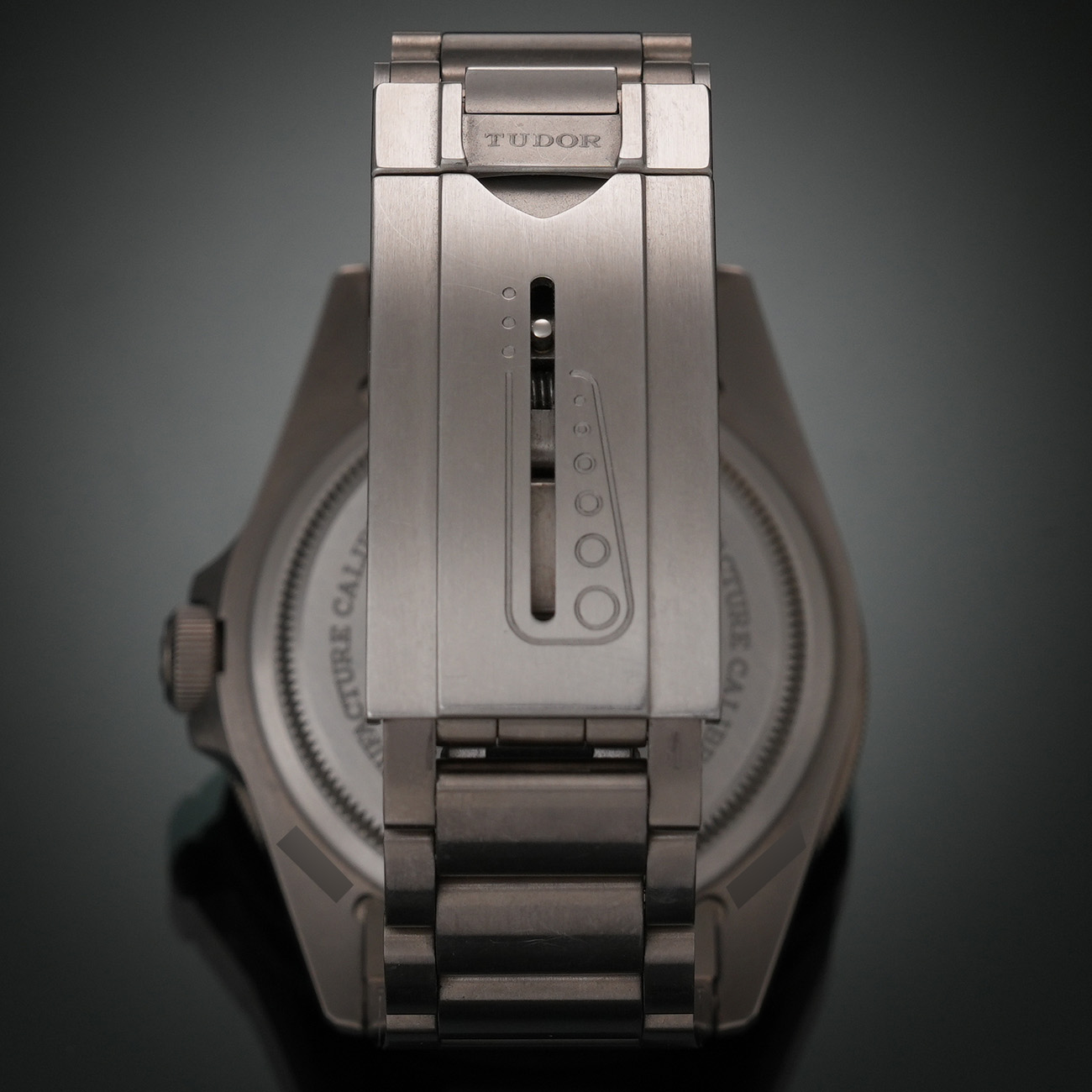 TUDOR(USED)튜더 펠라고스 LHD 25610TNL