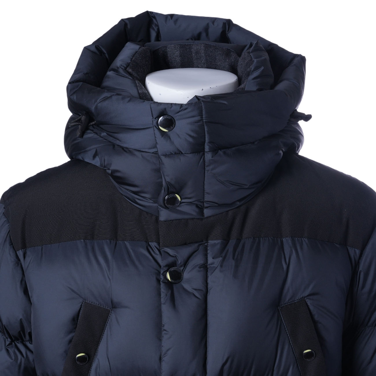 BURBERRY(USED)버버리 8043846 로고 아플리케 후드 푸퍼 패딩#M